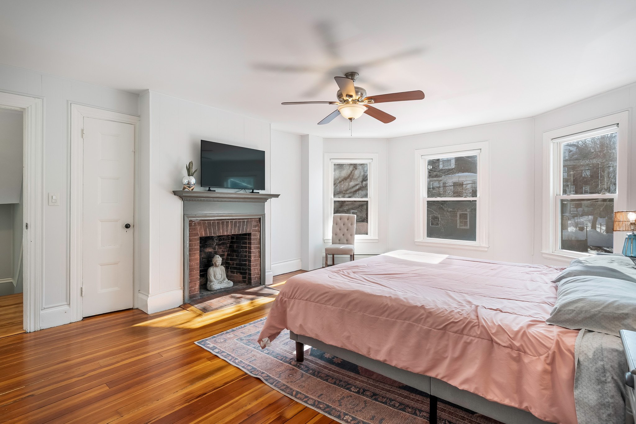 527 Cumberland-15.jpg