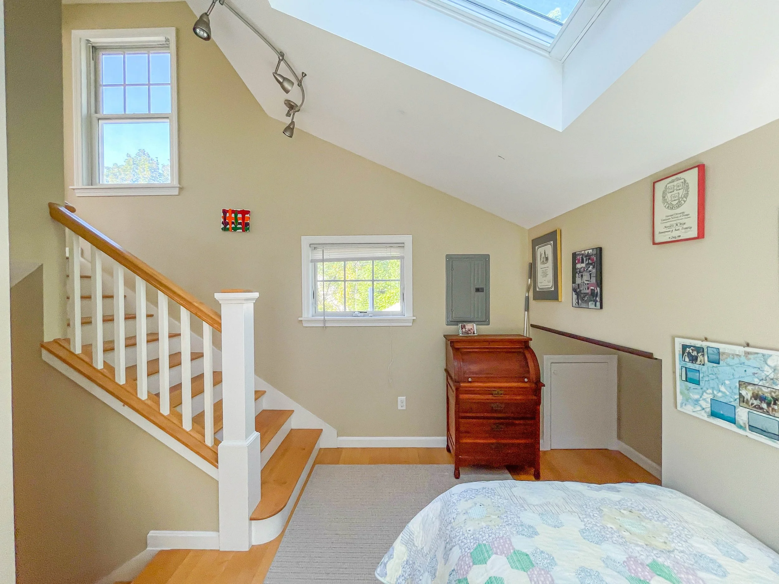 13 Ferry Rd Scarborough -53.jpg