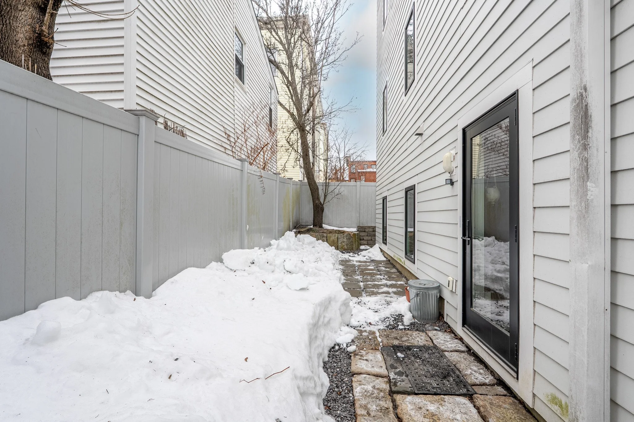 527 Cumberland-30.jpg