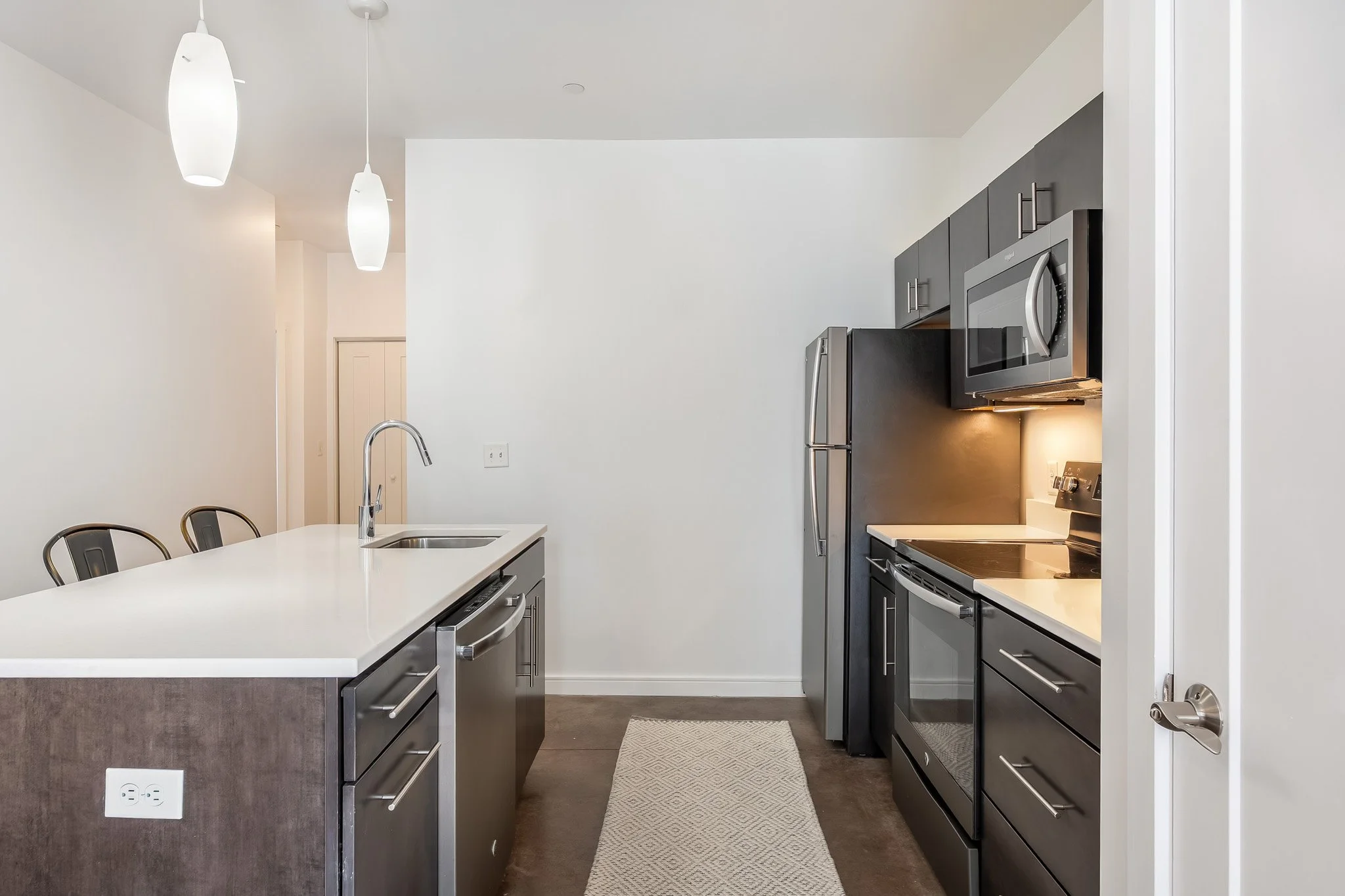 527 Cumberland-05.jpg