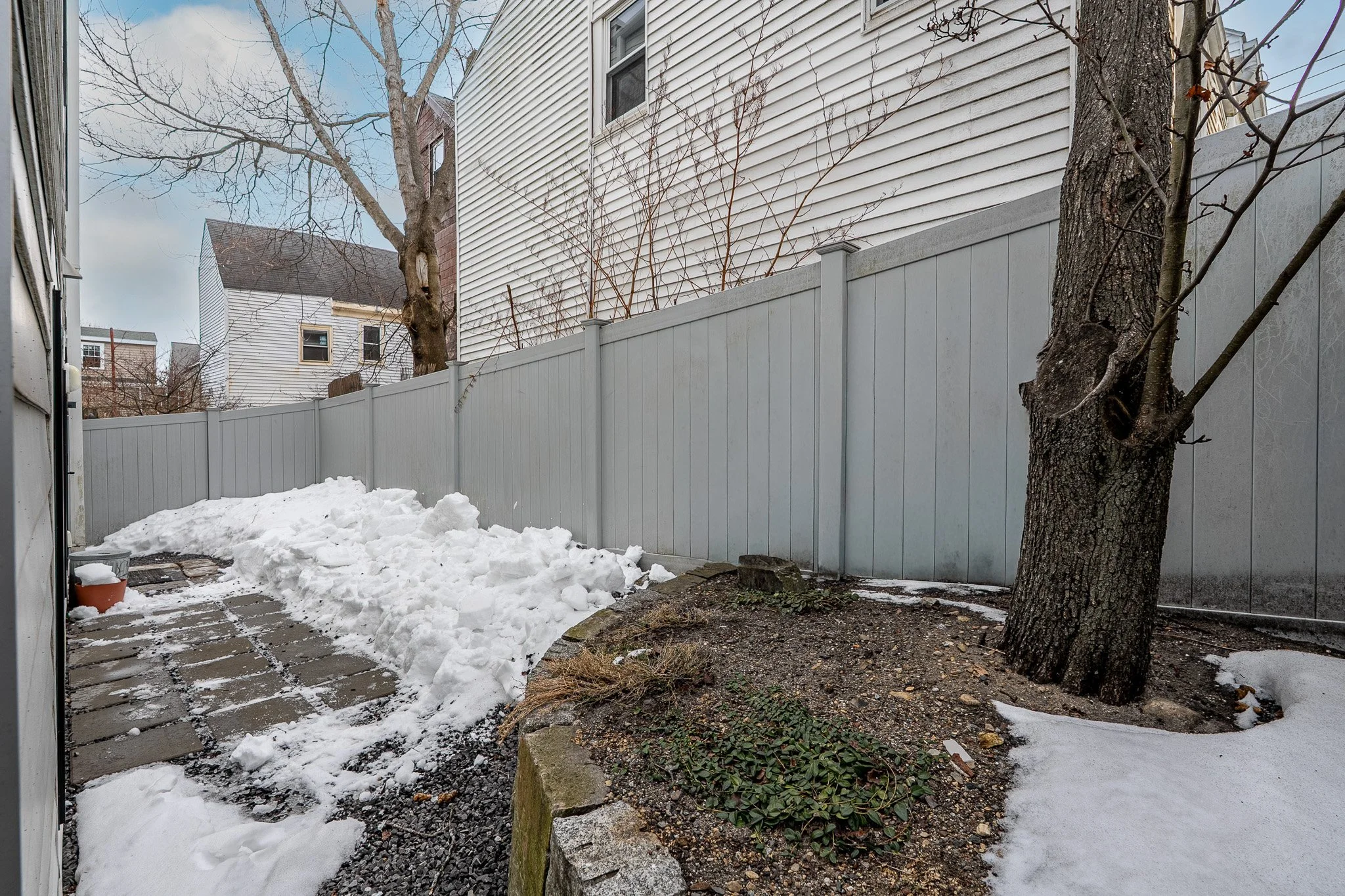 527 Cumberland-29.jpg