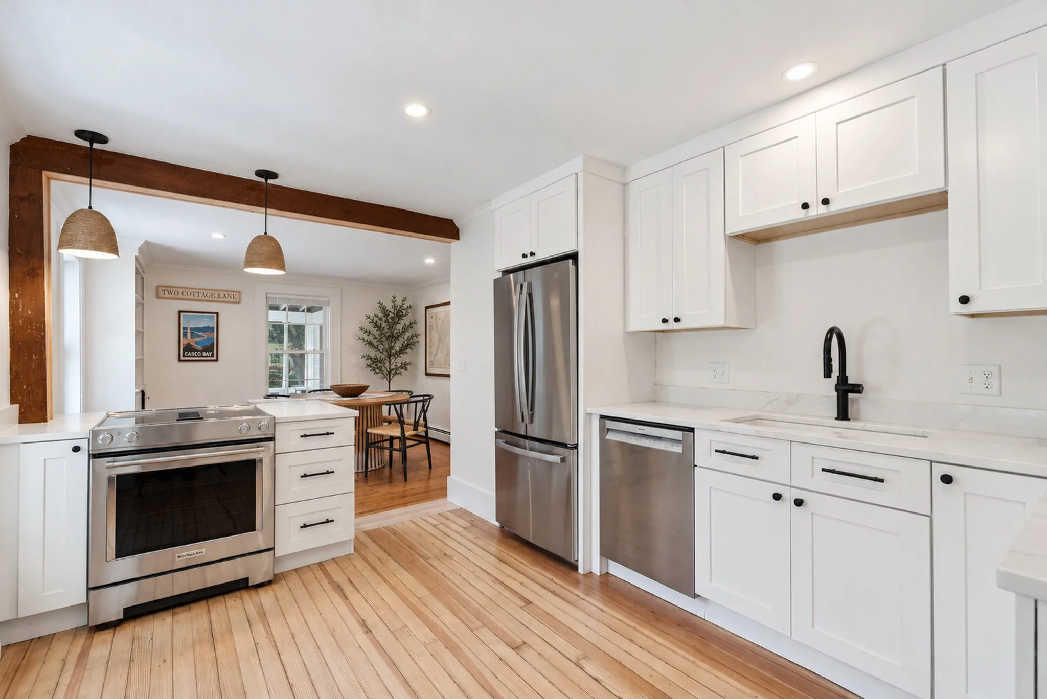 2 Cottage Ln-10.jpg