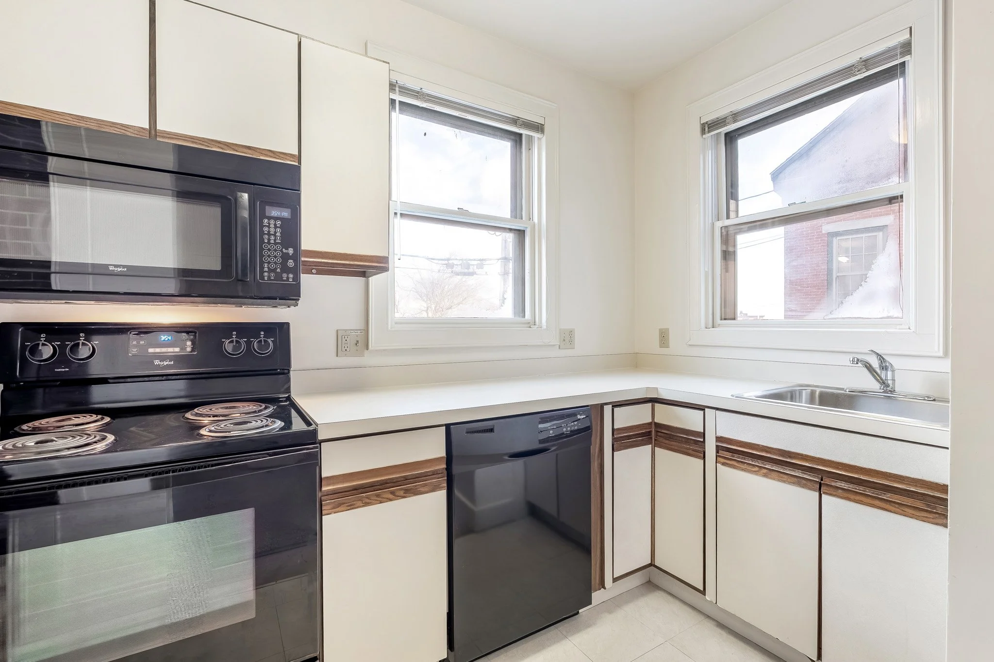 68 pleasant 1-31.jpg