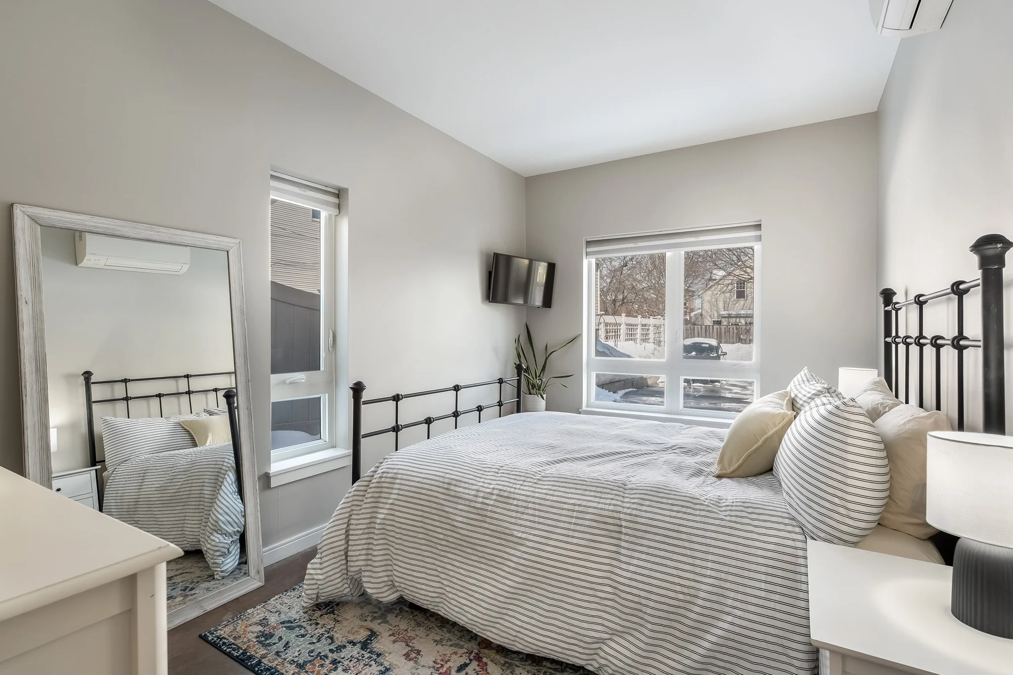 527 Cumberland-20.jpg