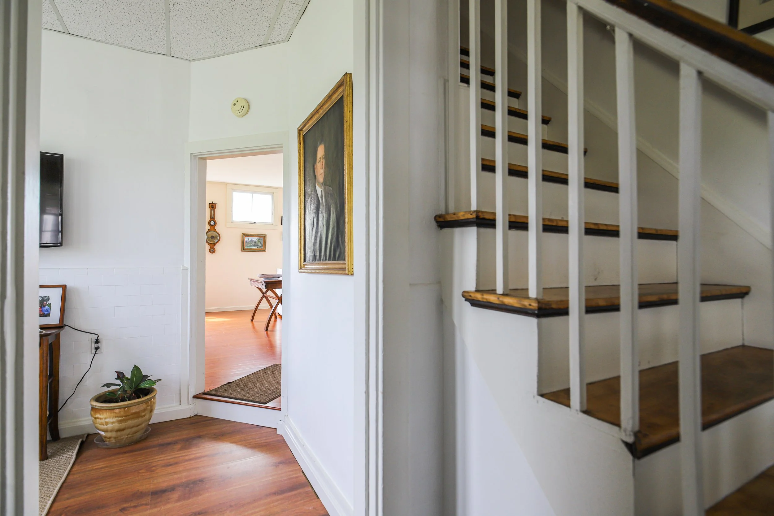 Dairy House - 2Hall.jpg