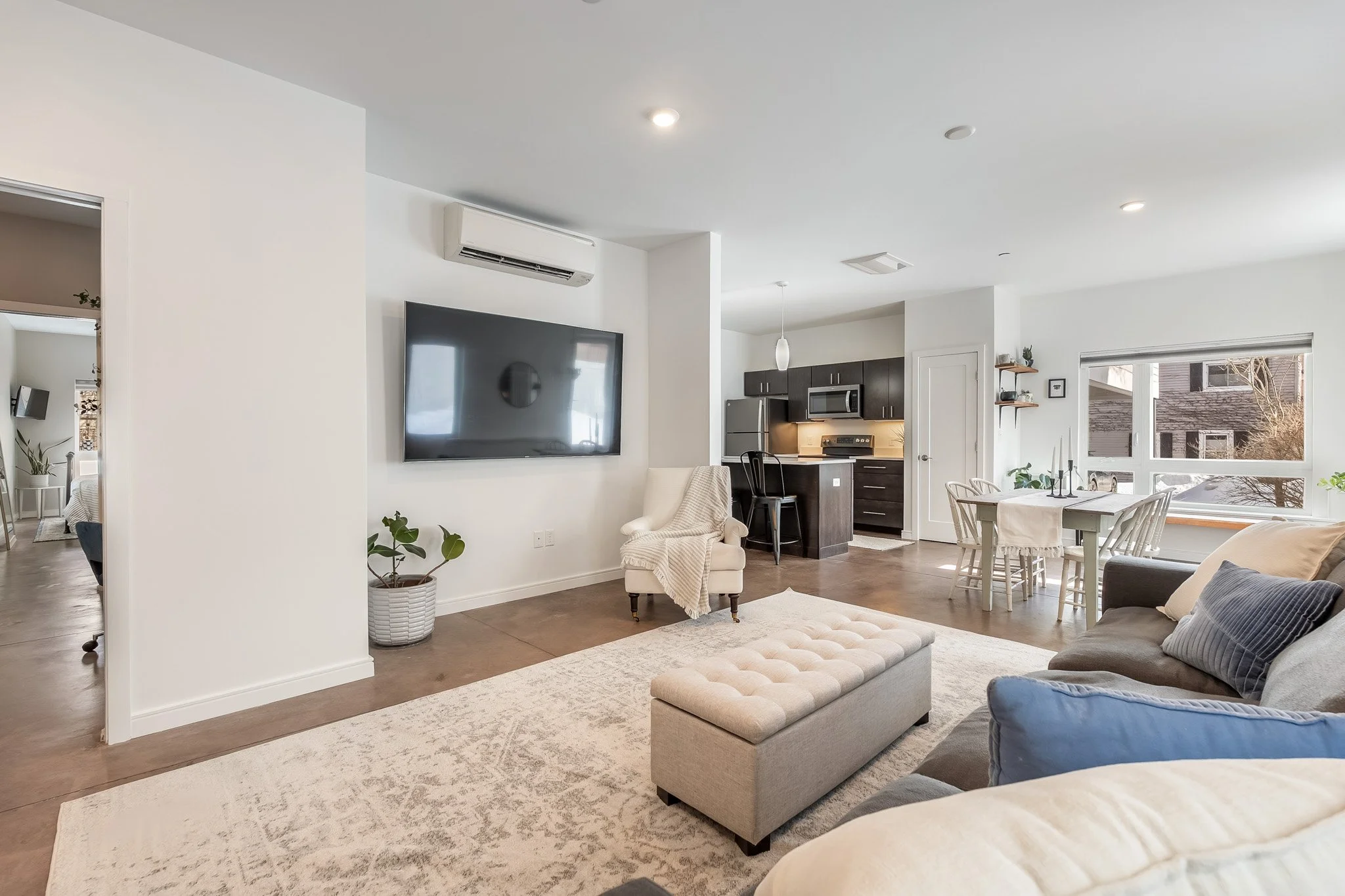 527 Cumberland-12.jpg