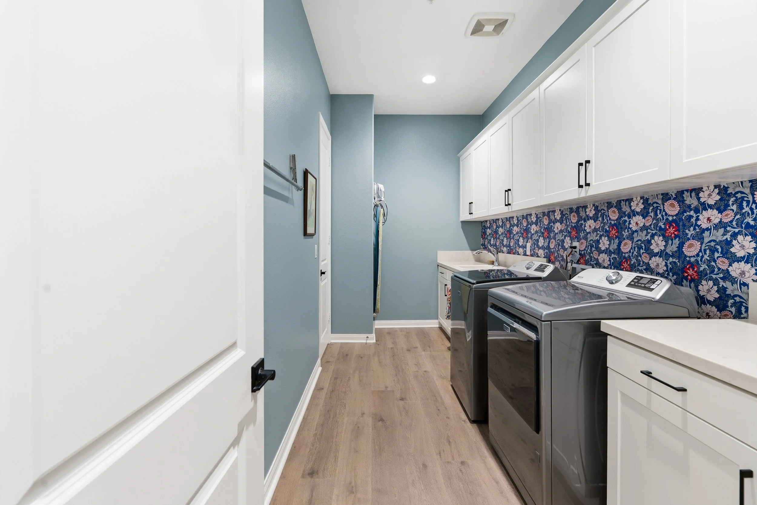 126 Wisteria St-12.jpg