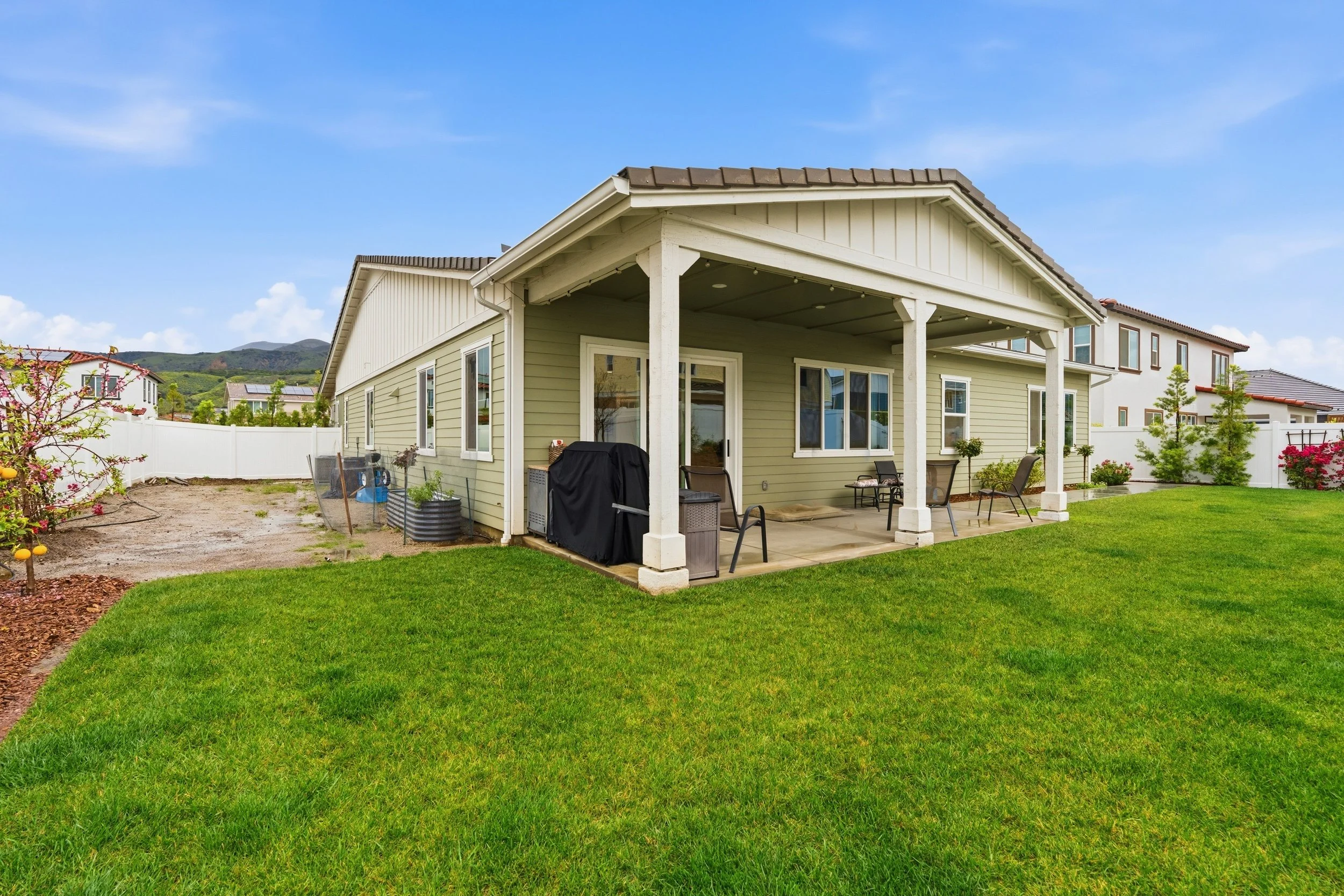 126 Wisteria St-42.jpg