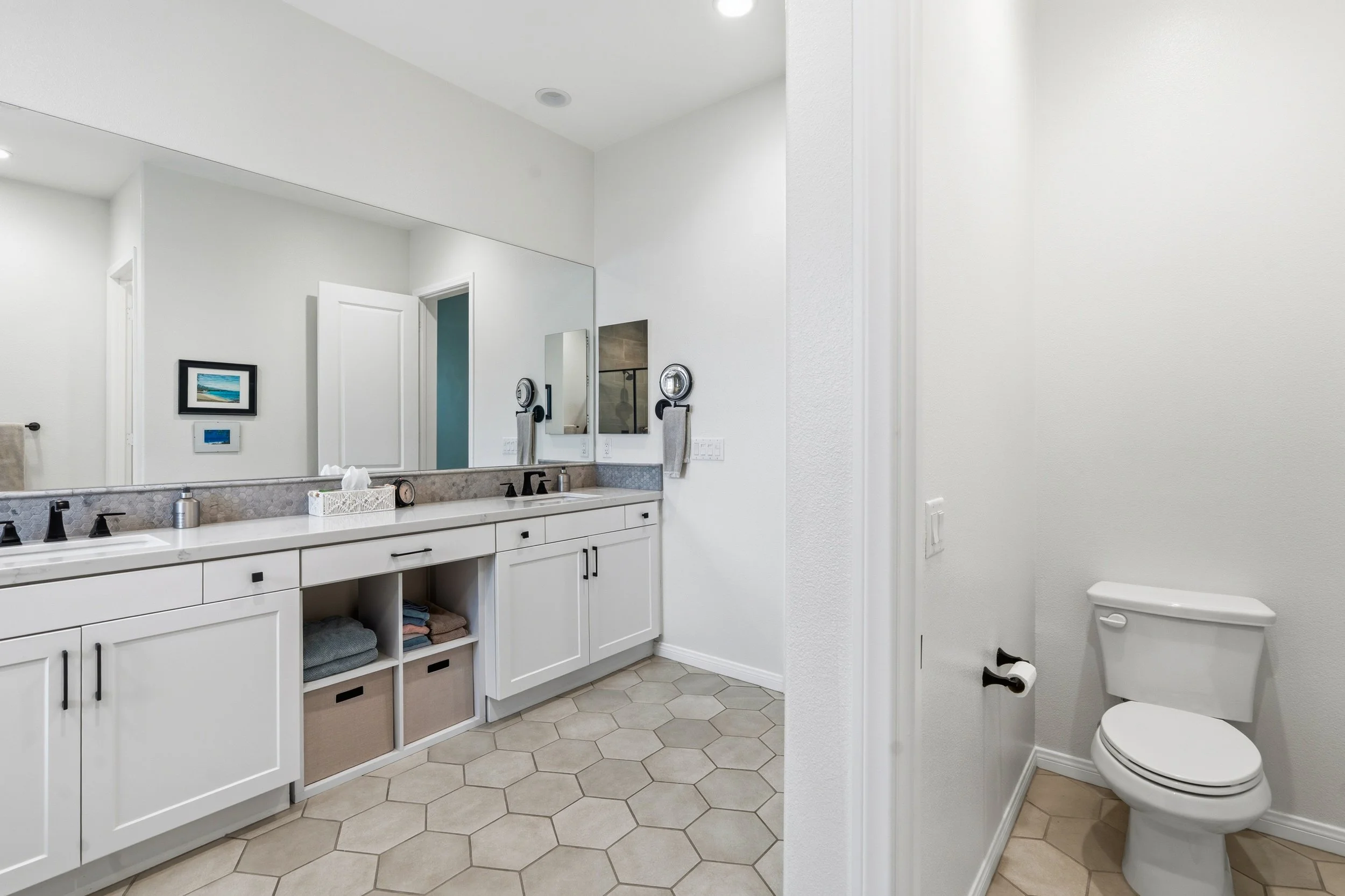 126 Wisteria St-20.jpg