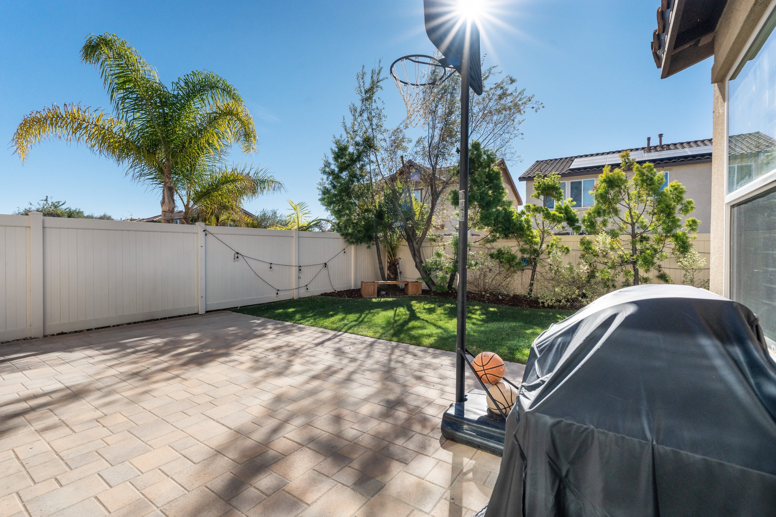 668 Whalen Way-35.jpg