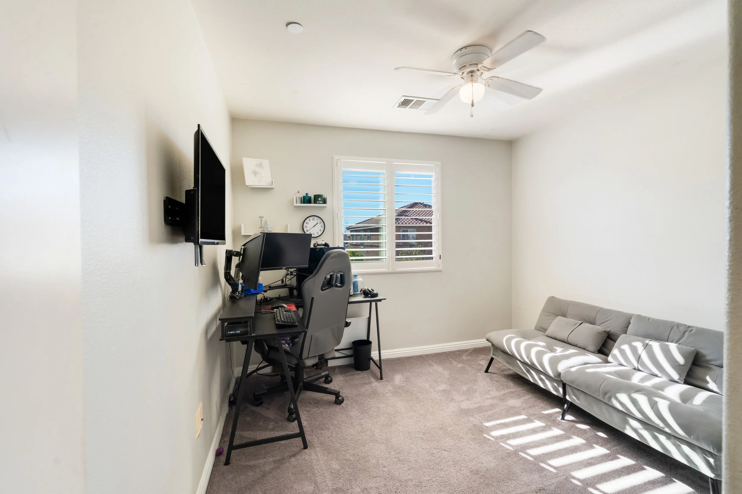 668 Whalen Way-32.jpg