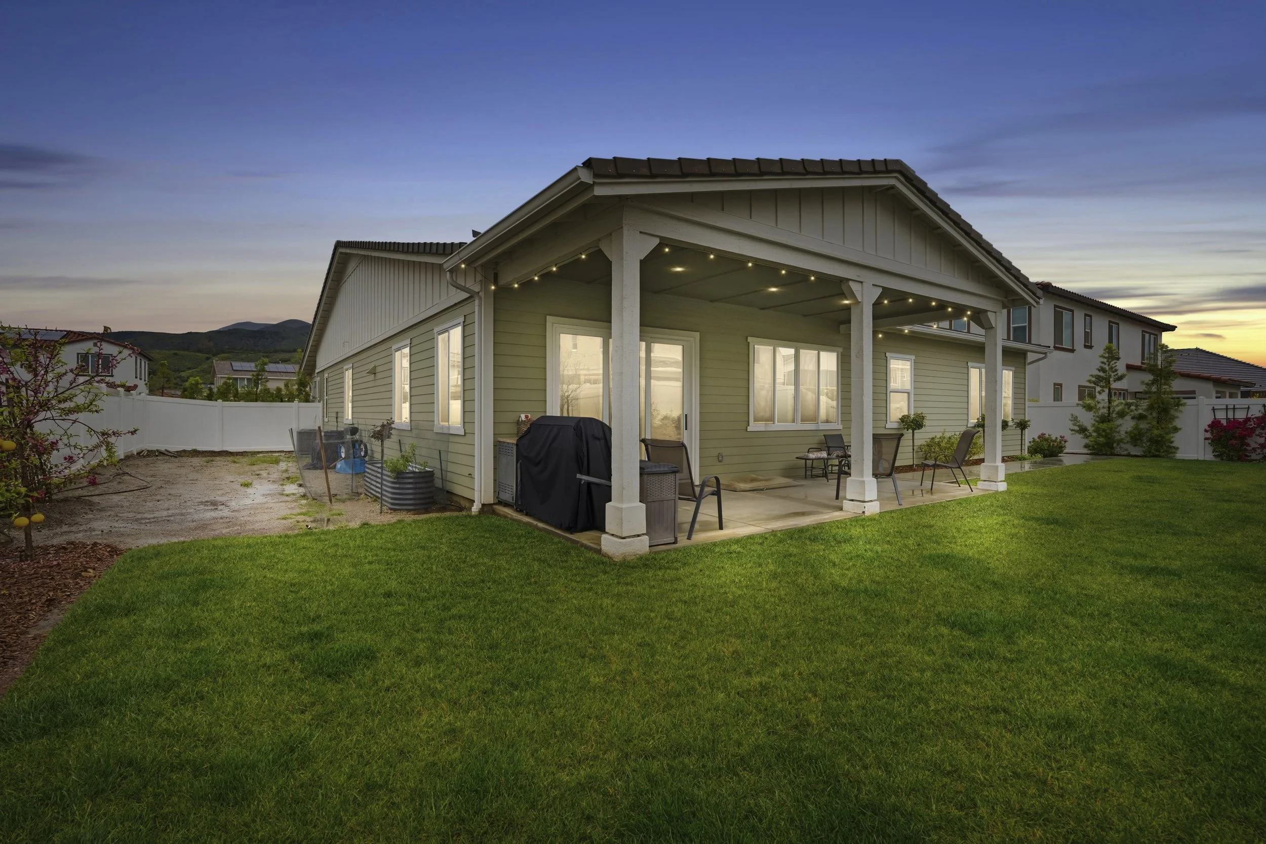 126 Wisteria St-42 (1).jpg