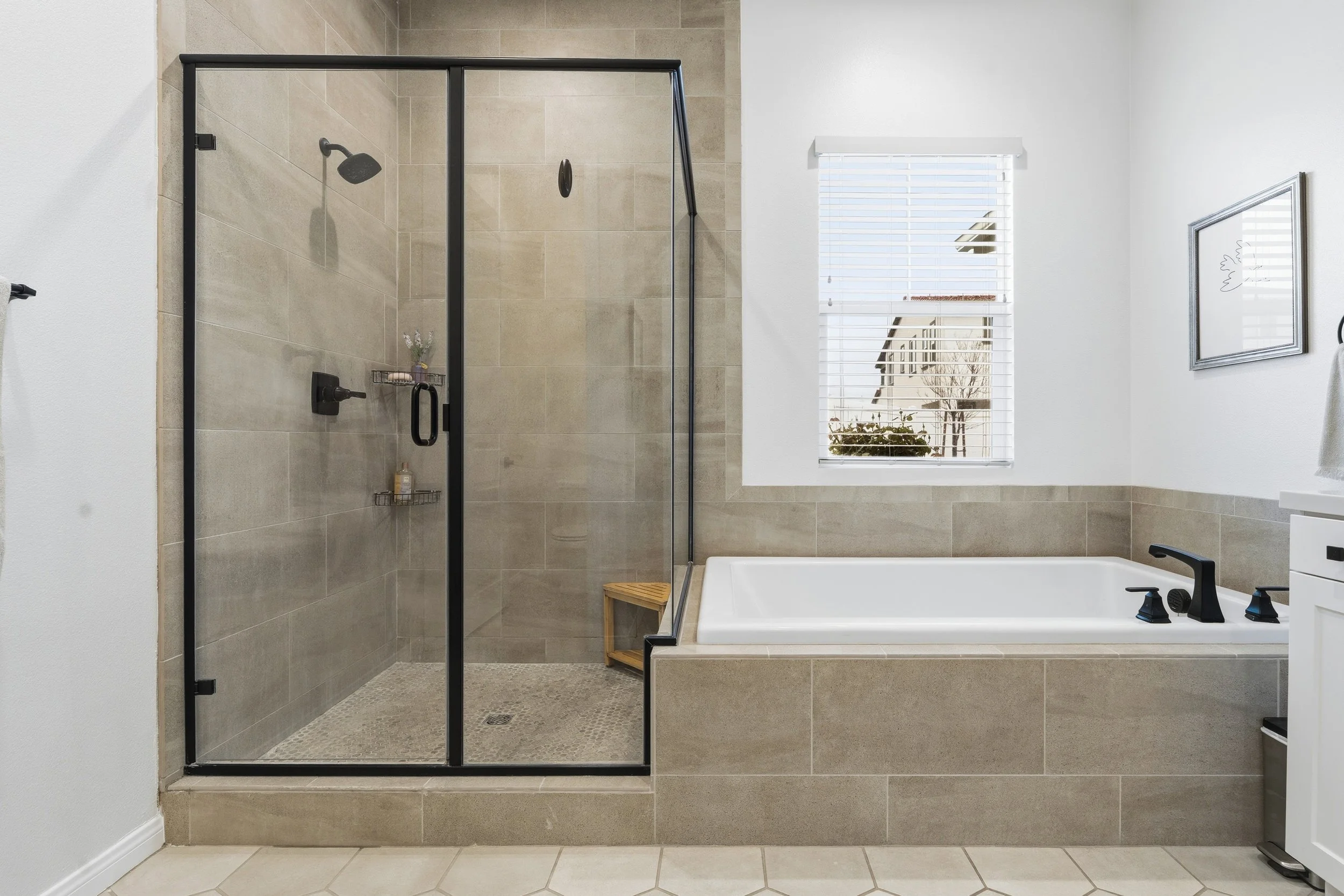 126 Wisteria St-21.jpg