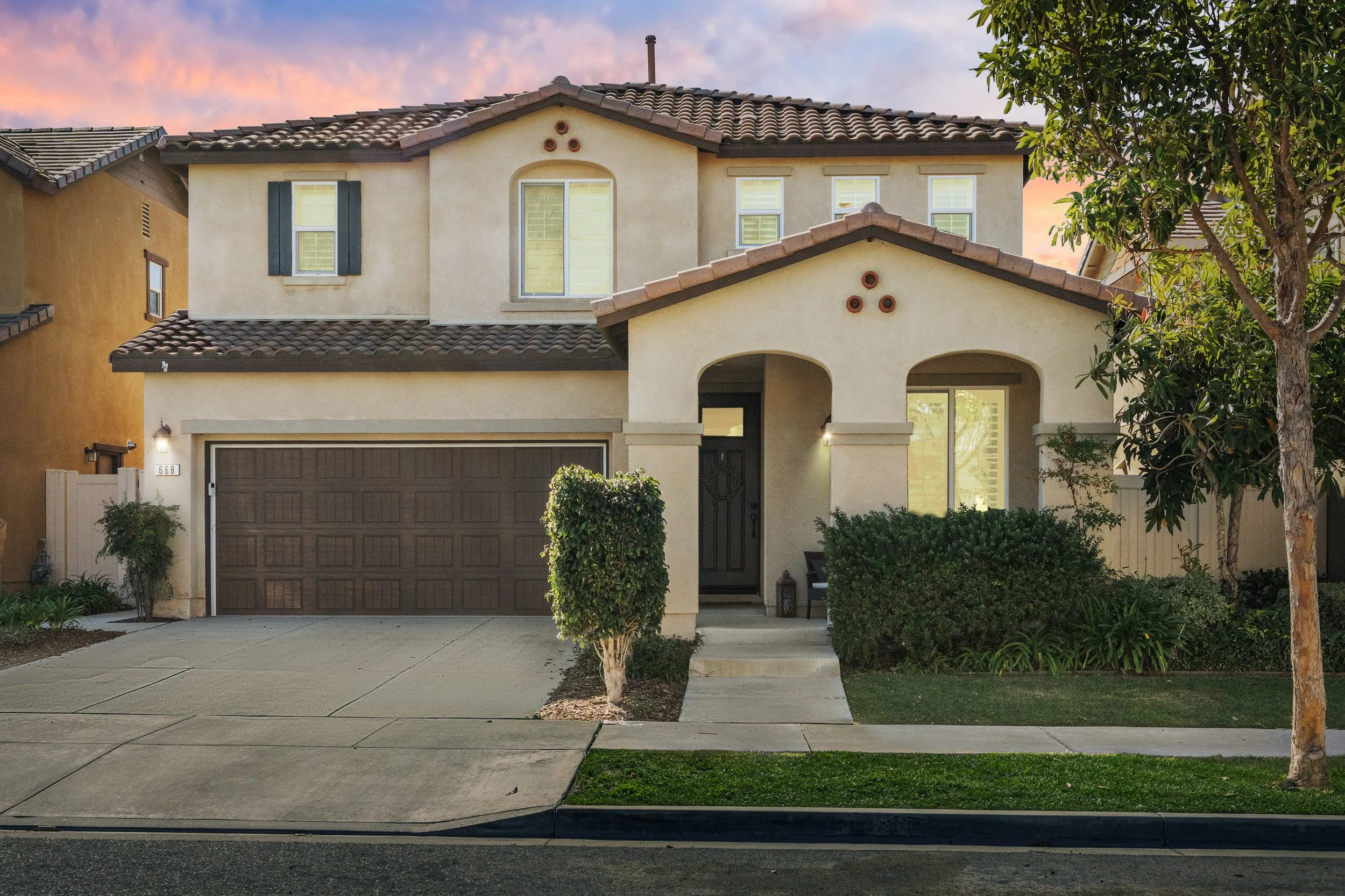 668 Whalen Way-39.jpg