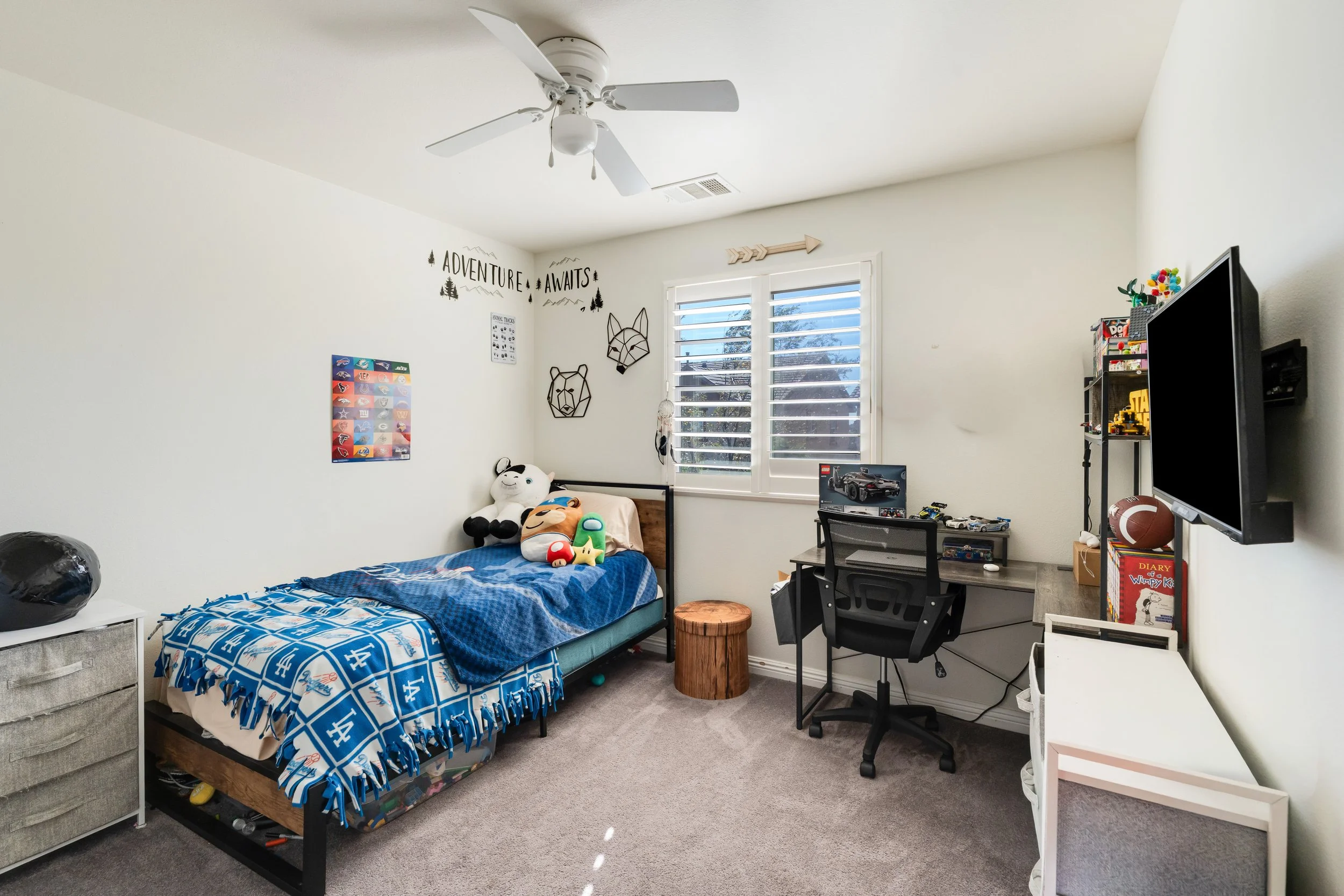 668 Whalen Way-31.jpg