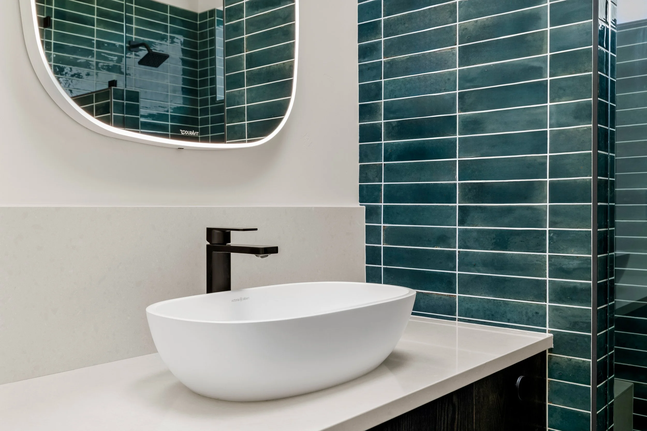Element-design-collective-bend-bathroom-0008.jpg