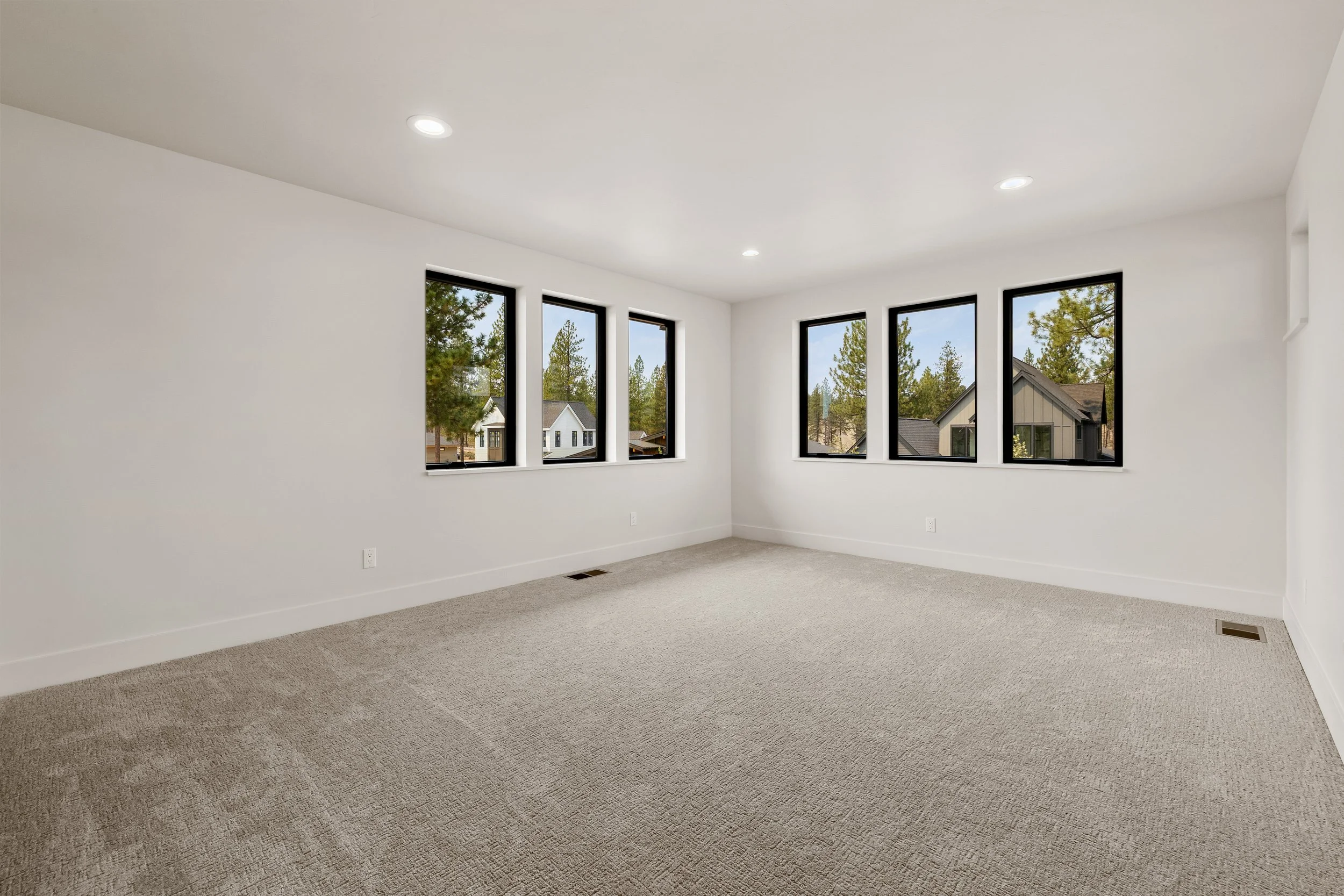 Handmade and patterned area rugs in modern and traditional styles