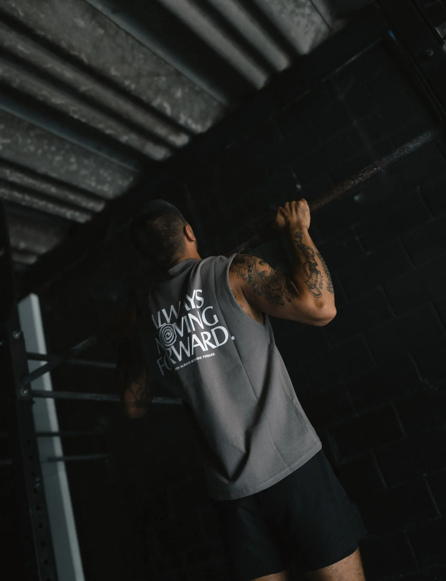 There is imagination, hard work, discipline, and dedication, but there are no secrets, none at all. 

📸: @dancarrillophoto 
#badhabits #alwaysmovingforward