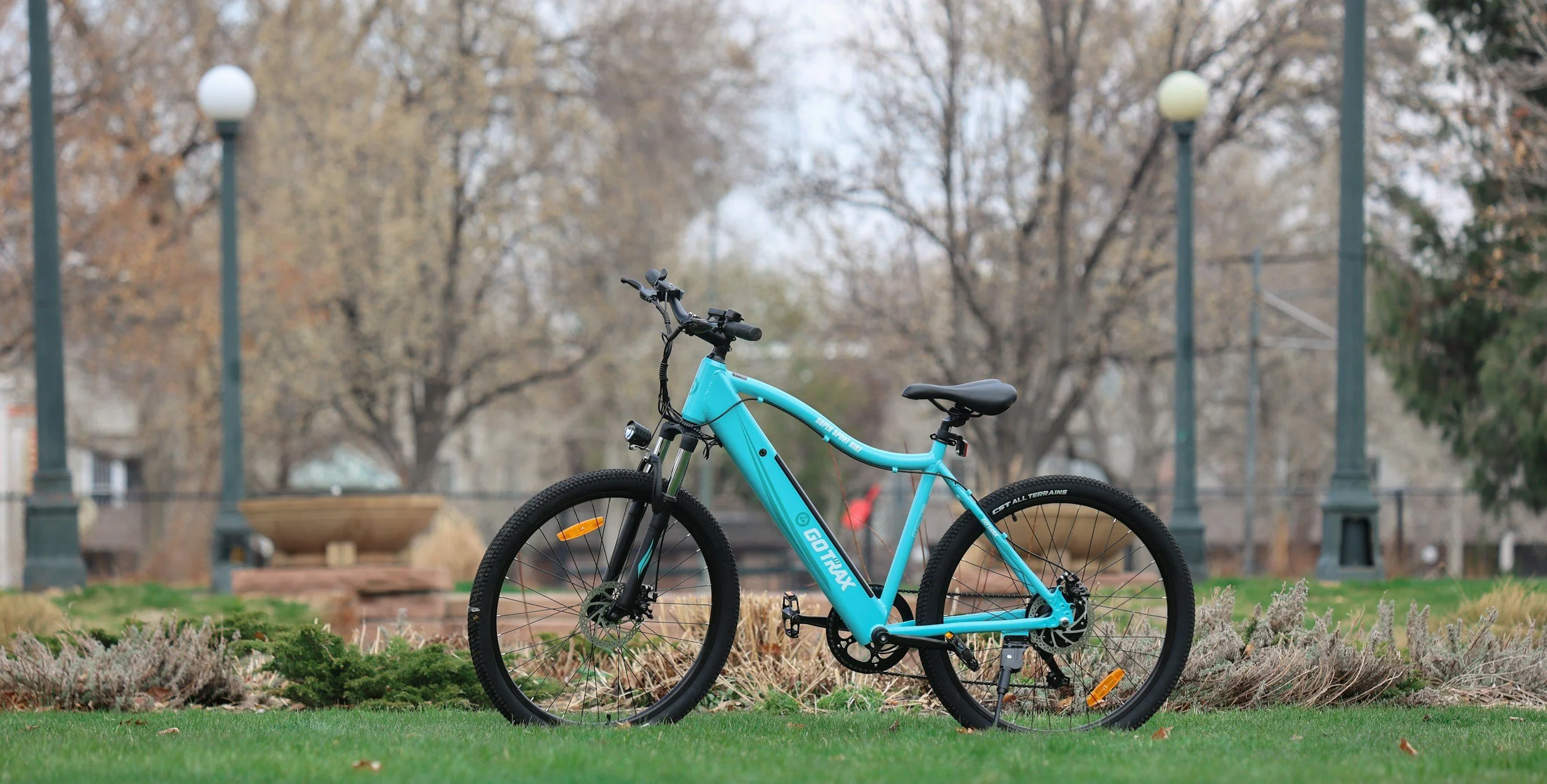 Guide to Riding E-Bikes and E-Scooters in the City
