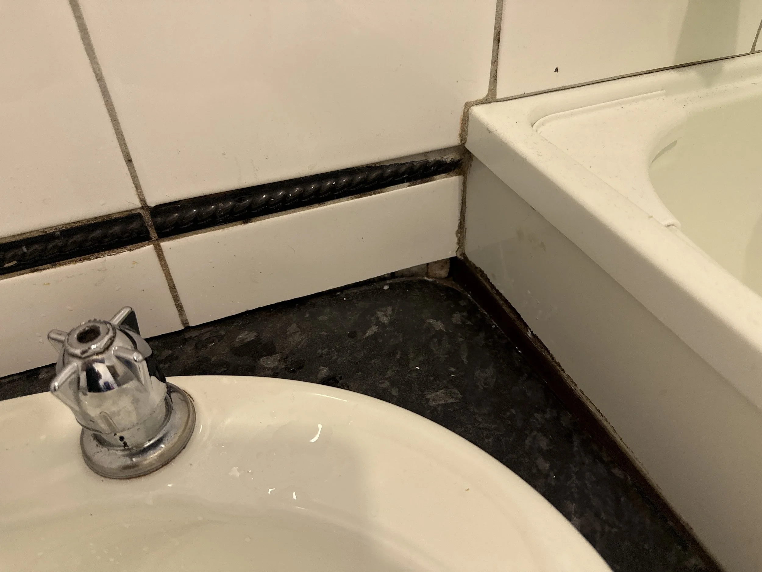 The Bathroom Sealant Problem That Shows Up in Almost Every Melbourne Inspection