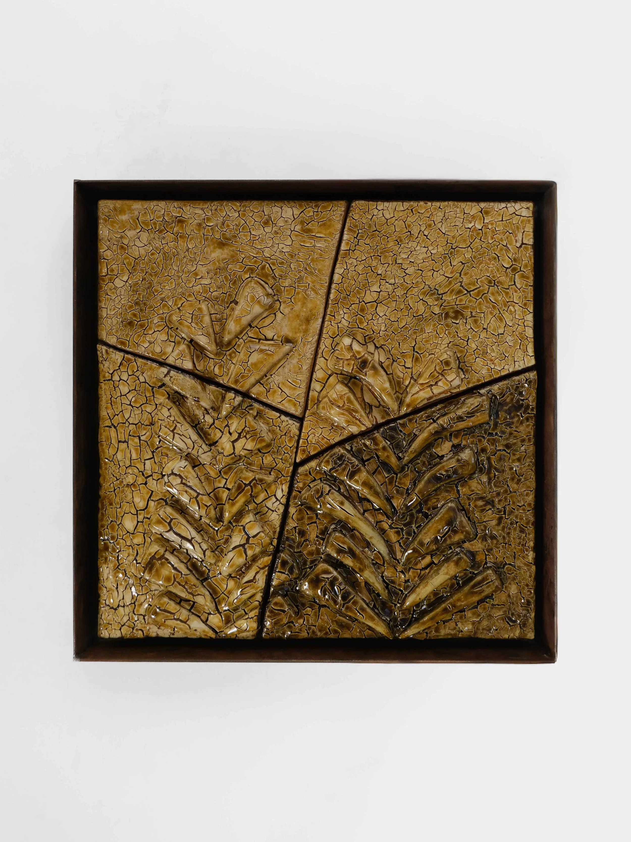 Crackle Metal Frame-4.jpg