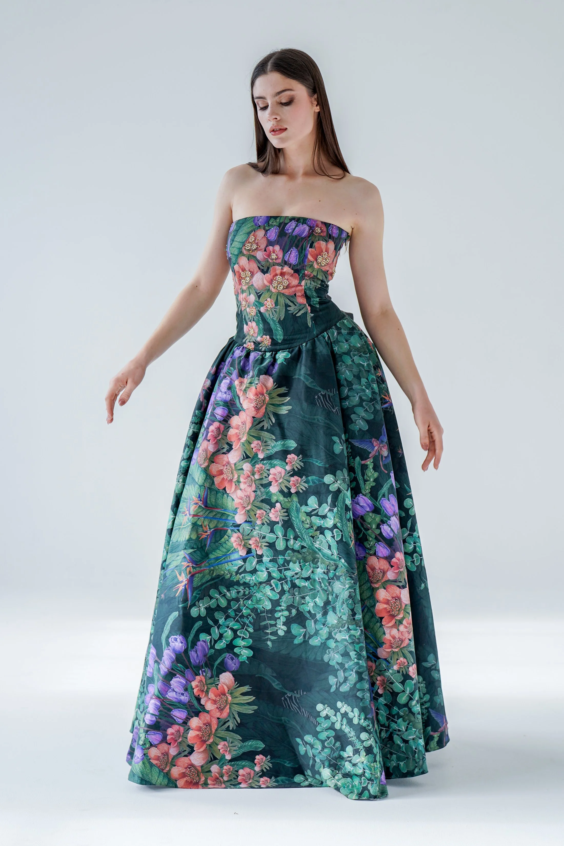 Caterine_Fashion_11.24.24_HidekiAono_SM-402.jpg