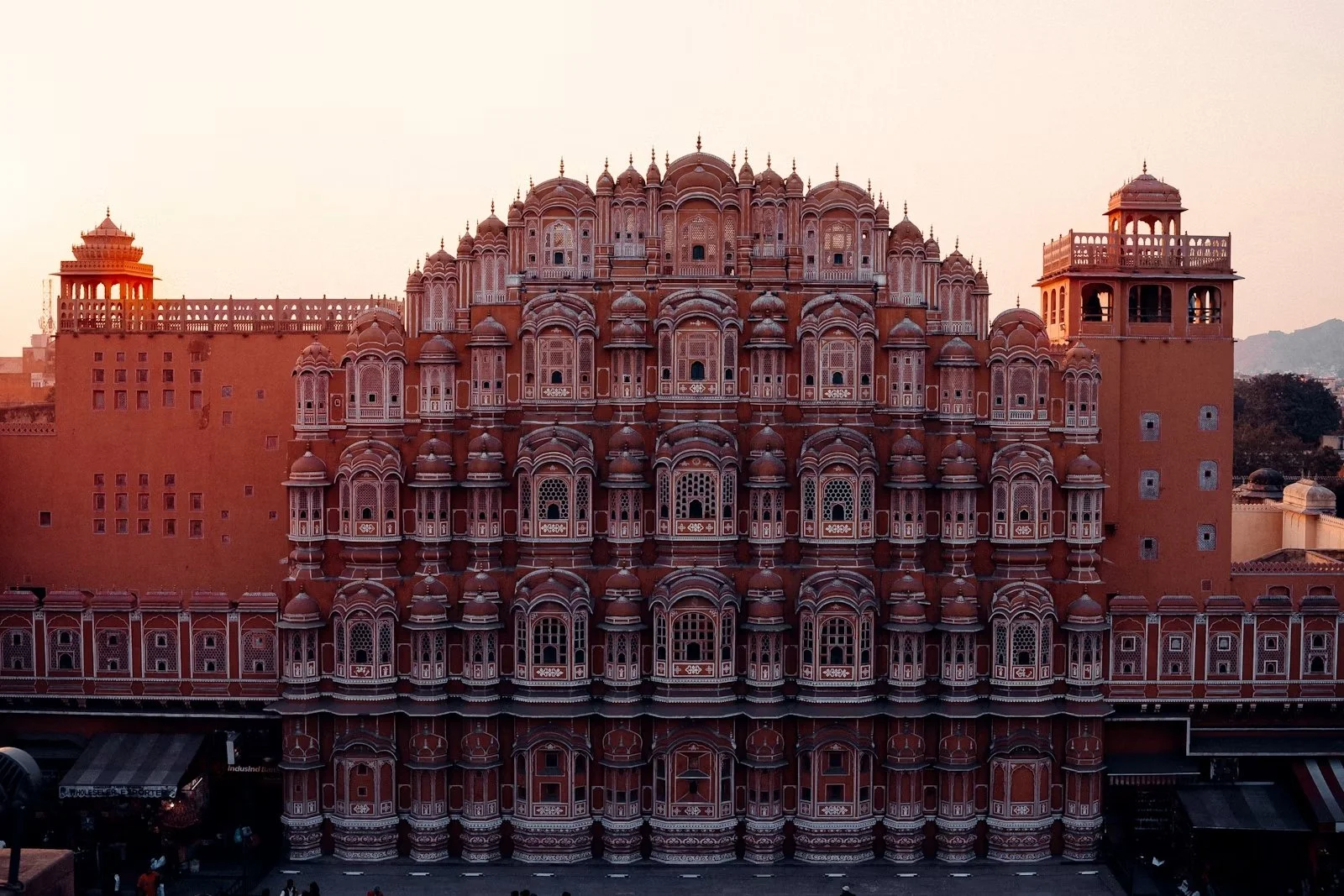 Hawa Mahal palace facade in Jaipur, India.