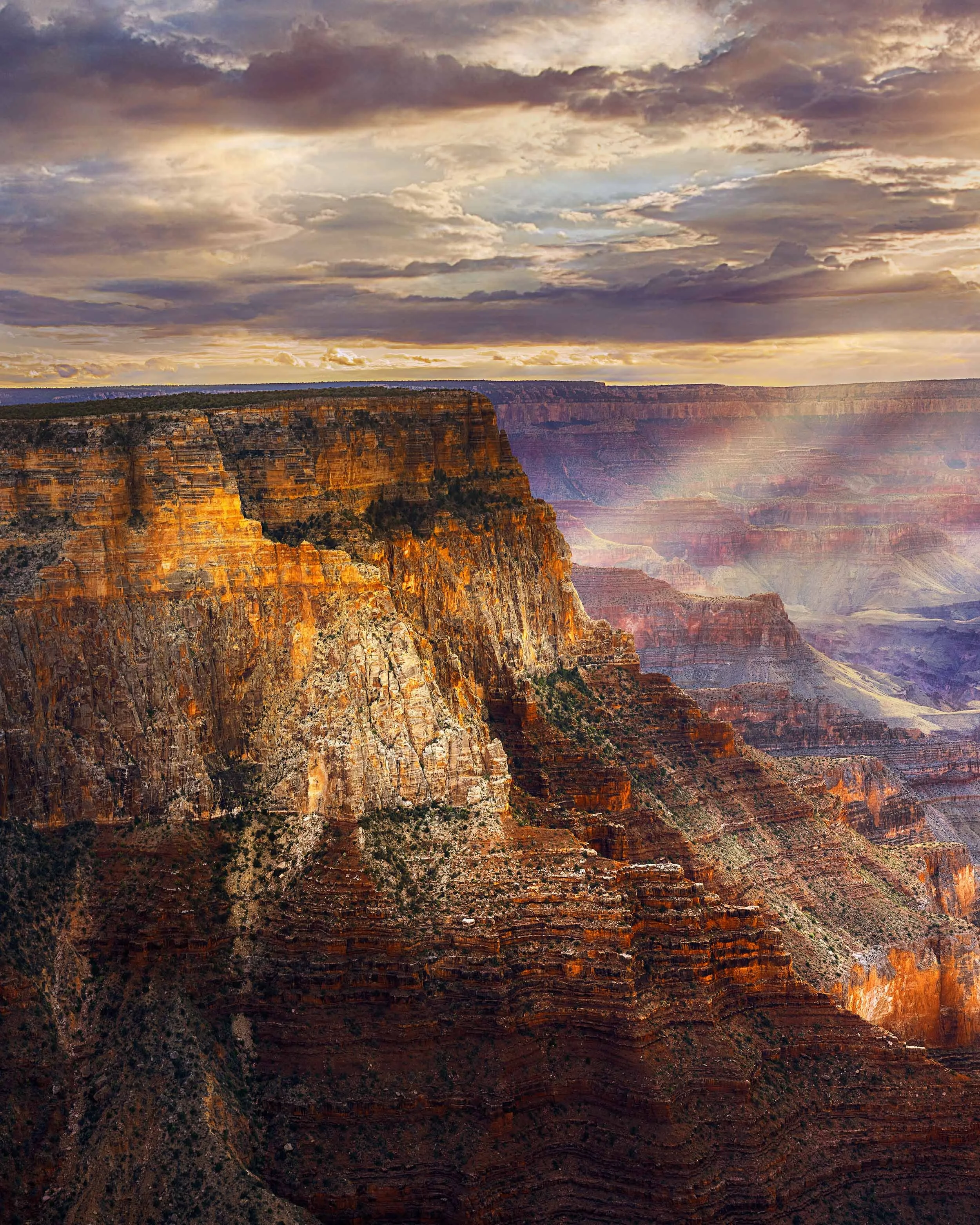 Arizona-grand-canyon-light-rays-6175BBB.jpg