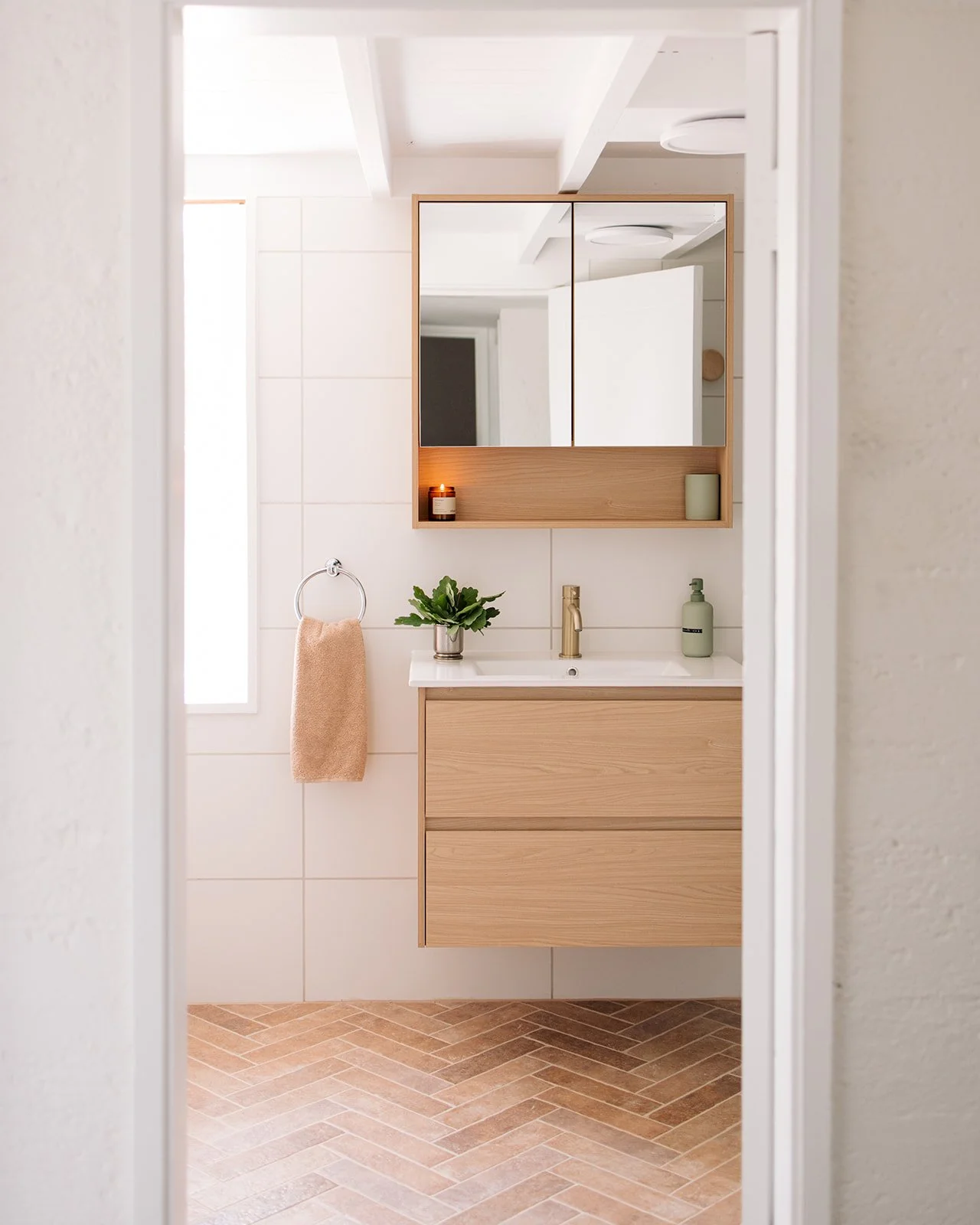 Foxlow Station - TheBarn - Ishita Moghe Photography-34.jpg