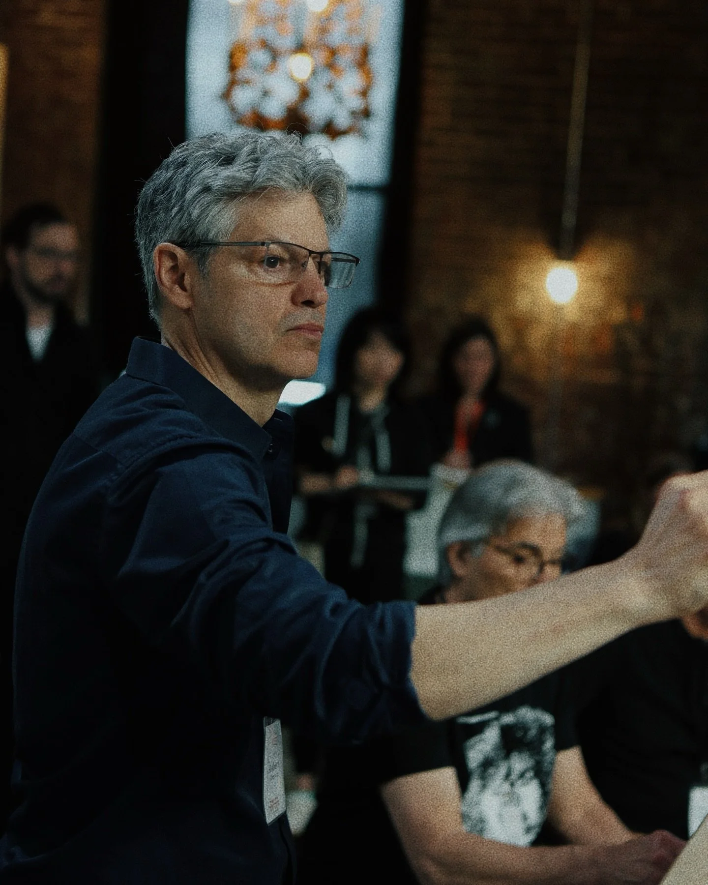 How lucky were we to have an absolute legend of figurative realism by our side for this first symposium? Robert Liberace needs no introduction @liberaceart #figurativeartist #realism #artist