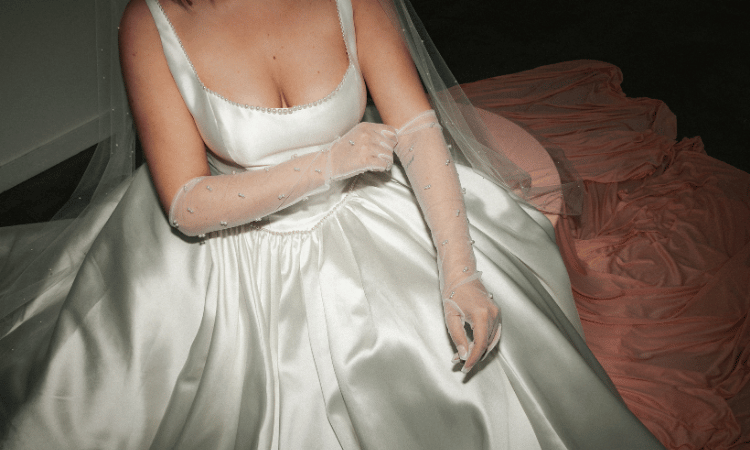 Elegant Simple Wedding Dresses: What Creates a Timeless Look?