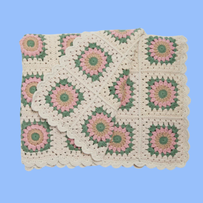 Mae &amp; Moo Blossom Tan Blanket