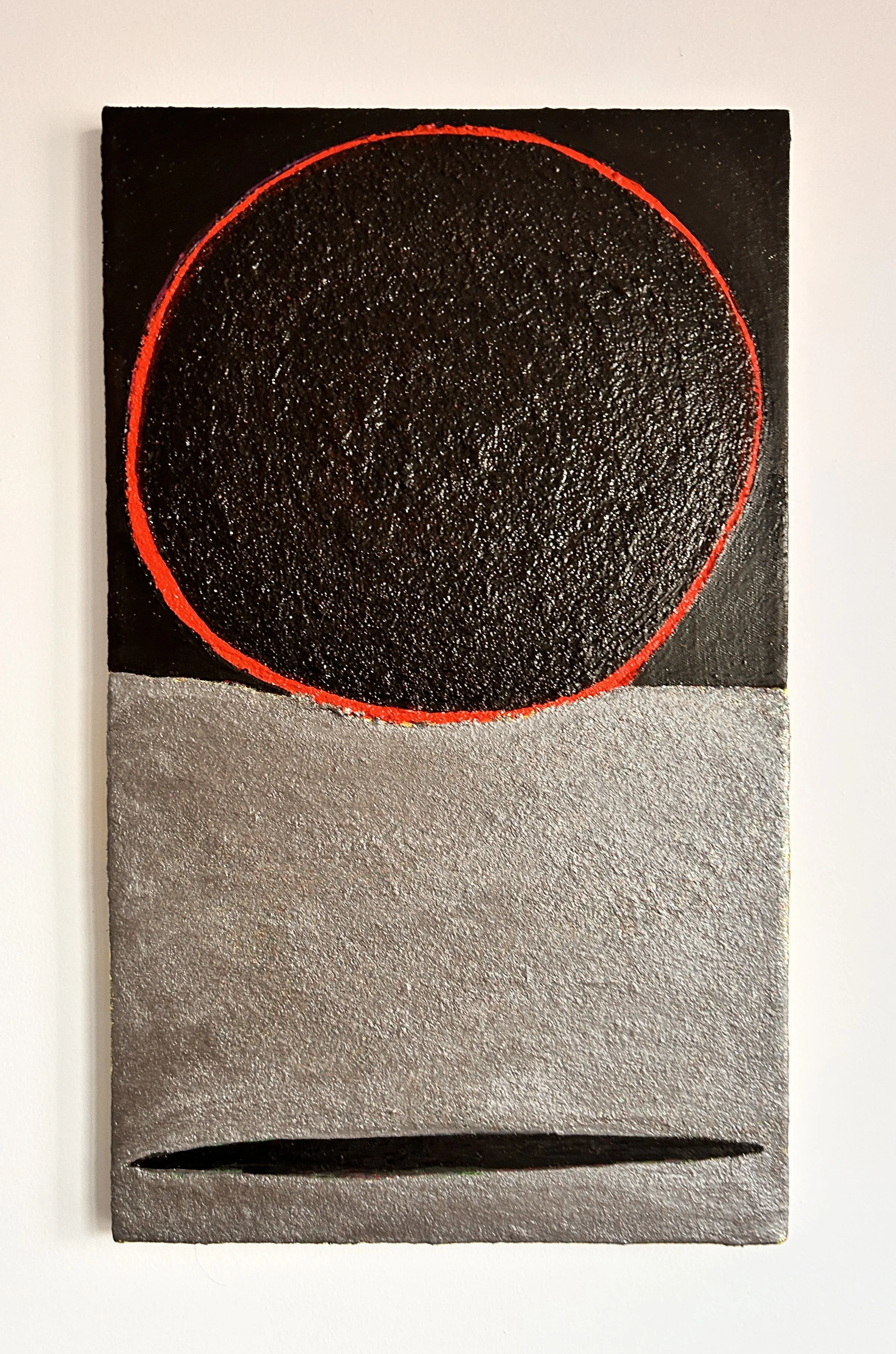 Eclipse Ball
20x12"
Acrylic and glitter on canvas