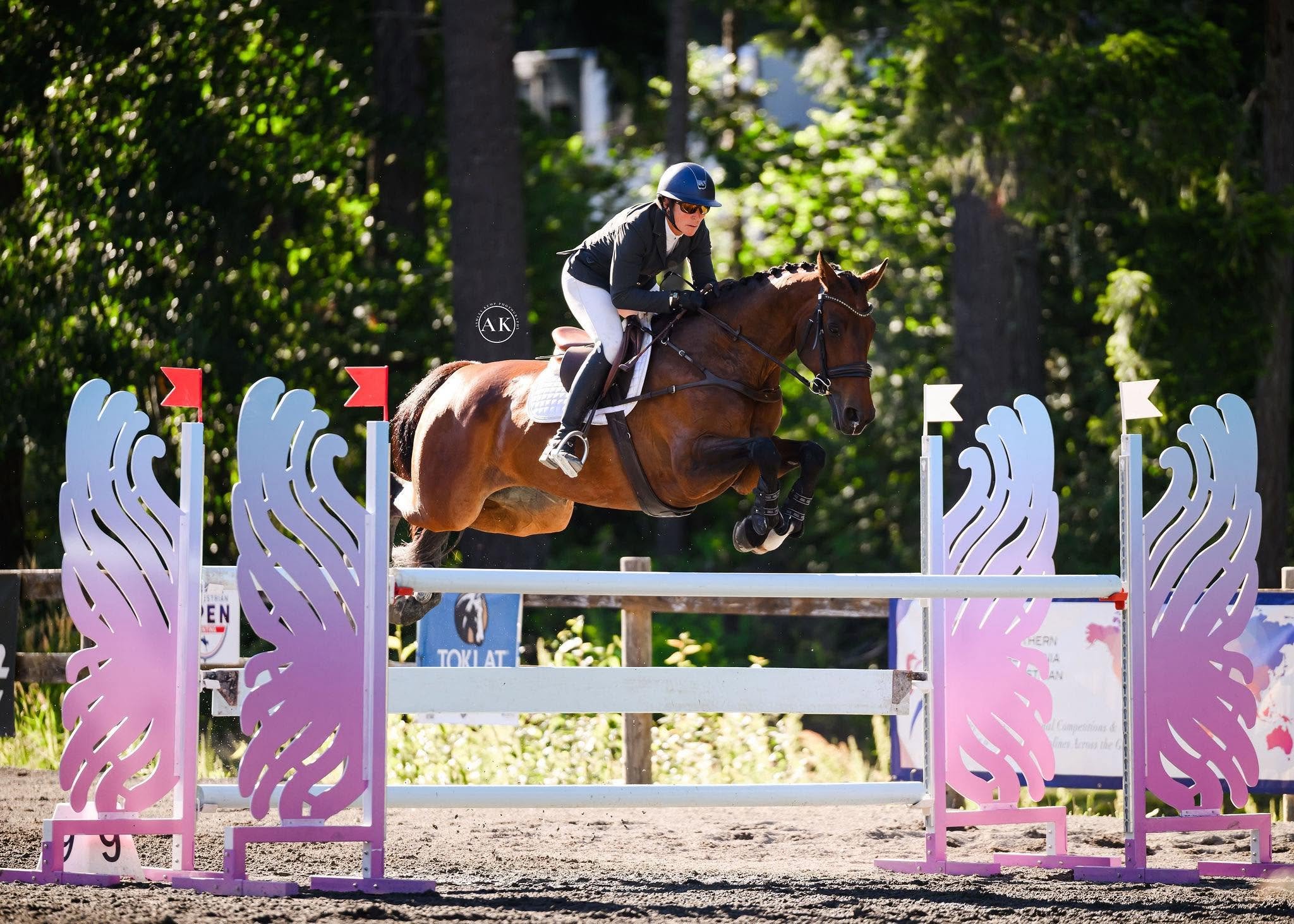 Pangaia jump at Aspen Farm Horse Trial in Washington State