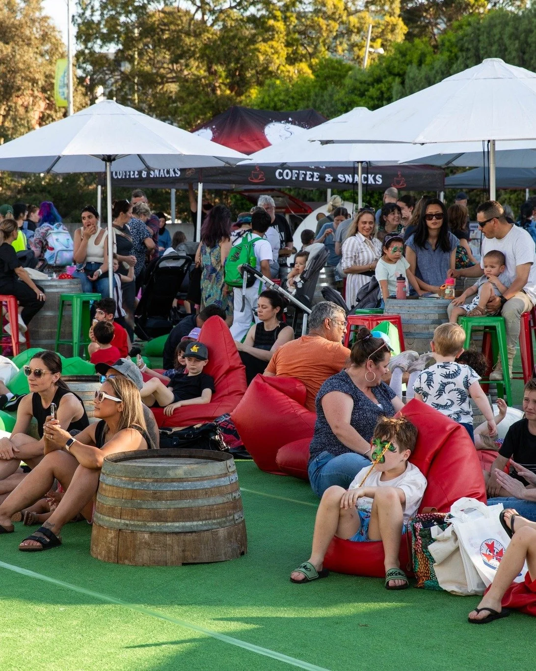 🌞Dreaming of sun 🌞

Winter is the perfect time to start planning the Christmas and summer celebrations- and we have PLENTY planned! Bring on the warmth!

#punchaboveyourpostcode