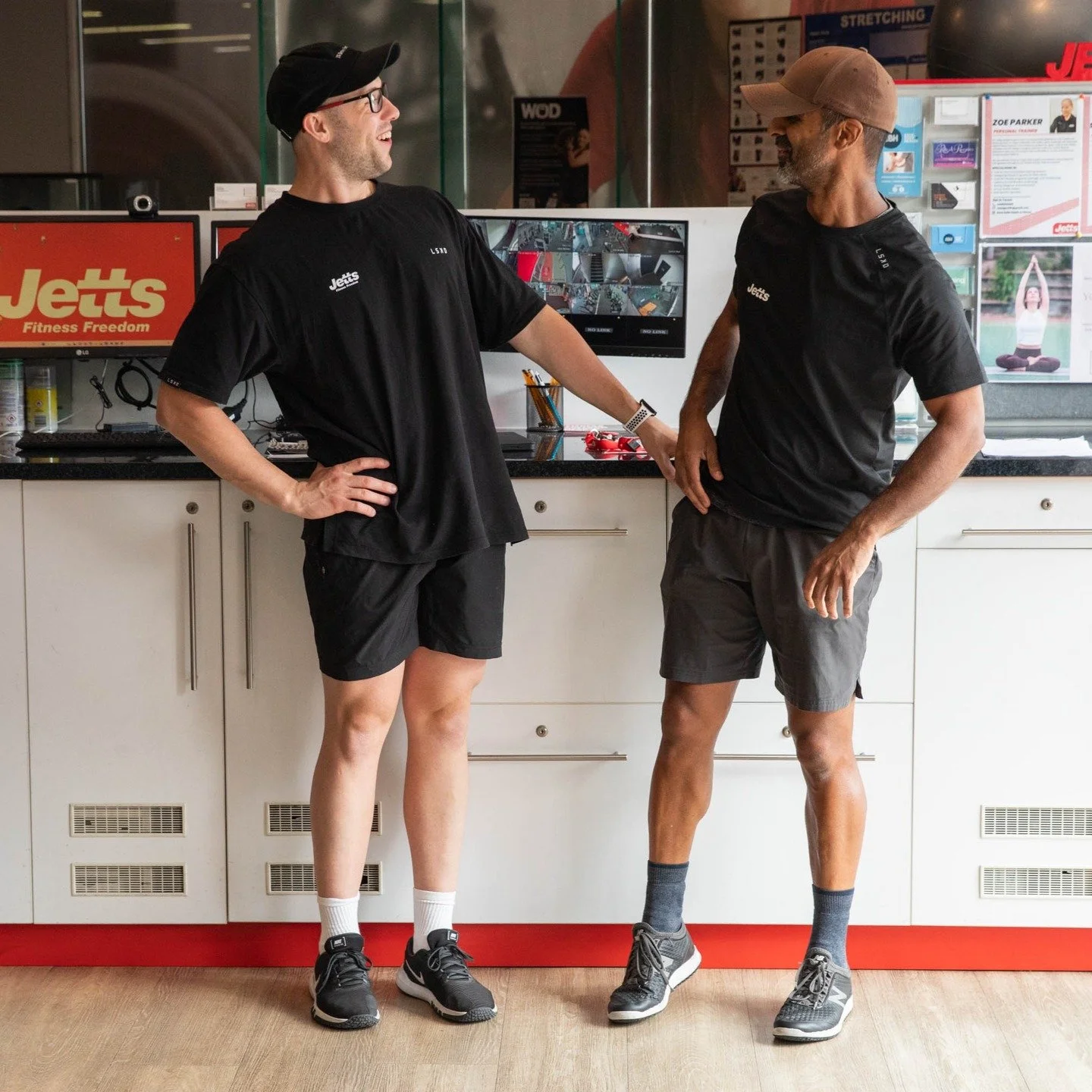 👀Show 'em who you really are 👀

Telling behind the scenes stories is the best part of our business. And finding the best people to bring those stories to life is our specialty!