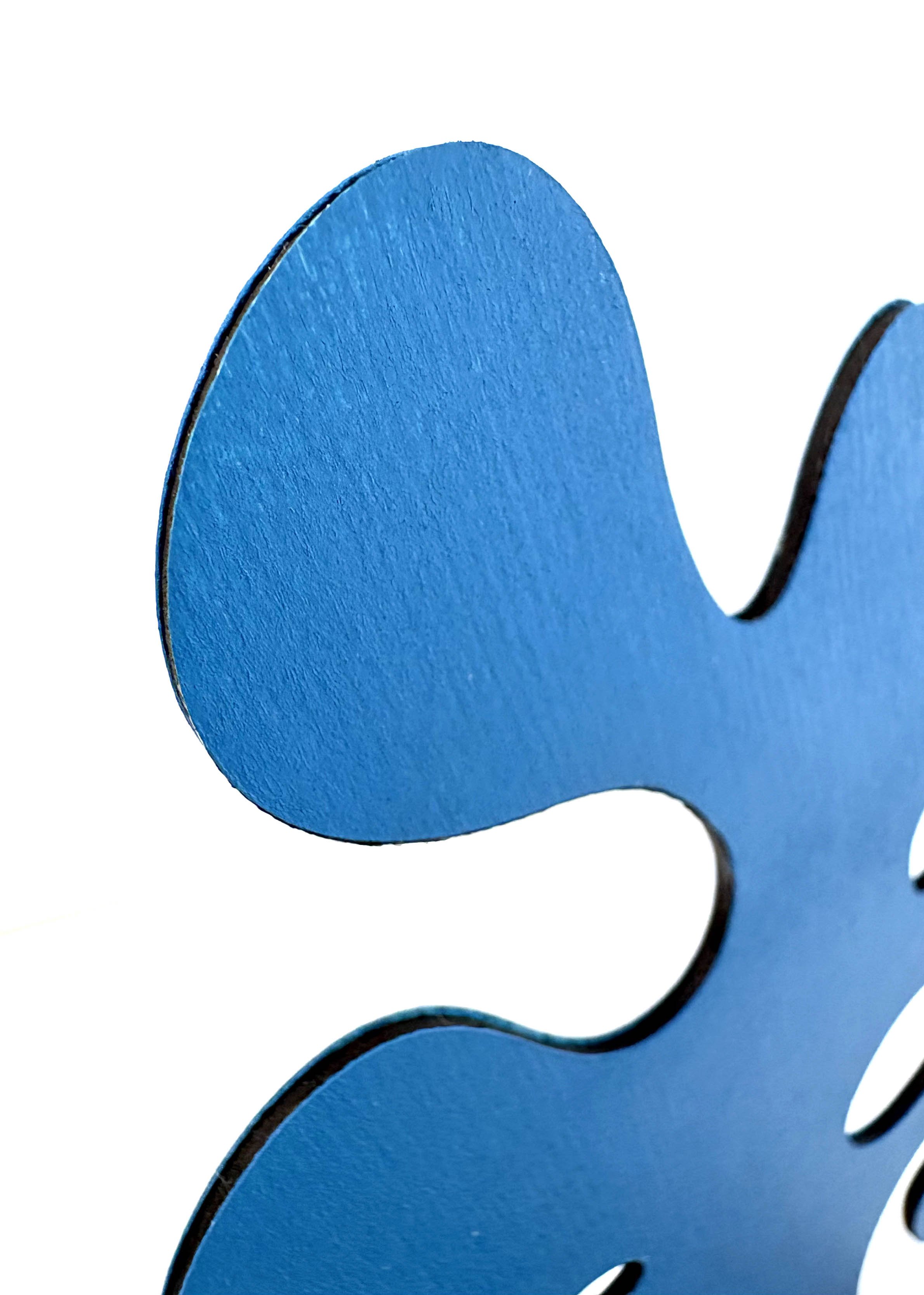 Bluo Flux 1 blue medium close up.jpg