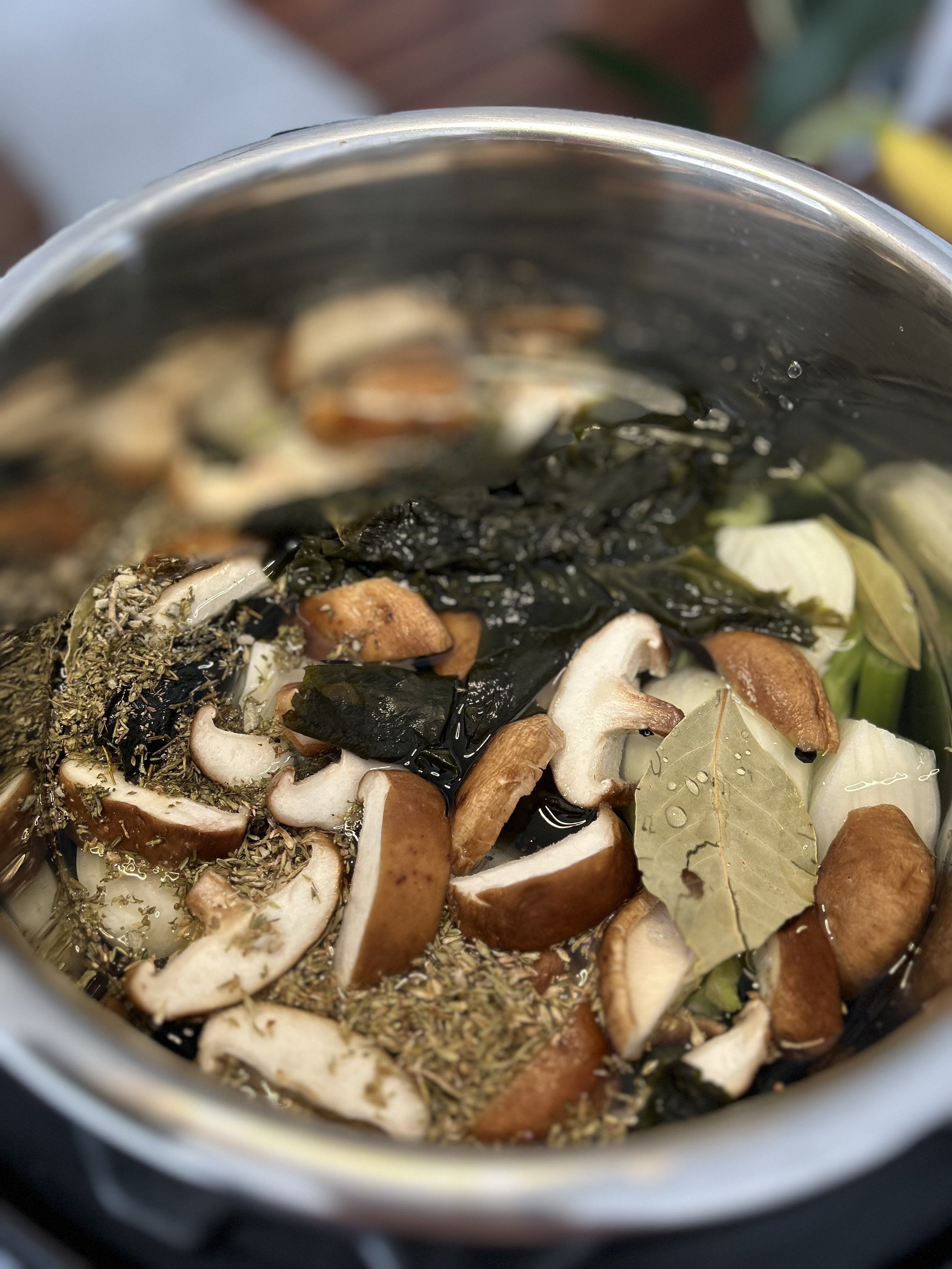 Garden Elixir Stock Cube Image 2.jpg