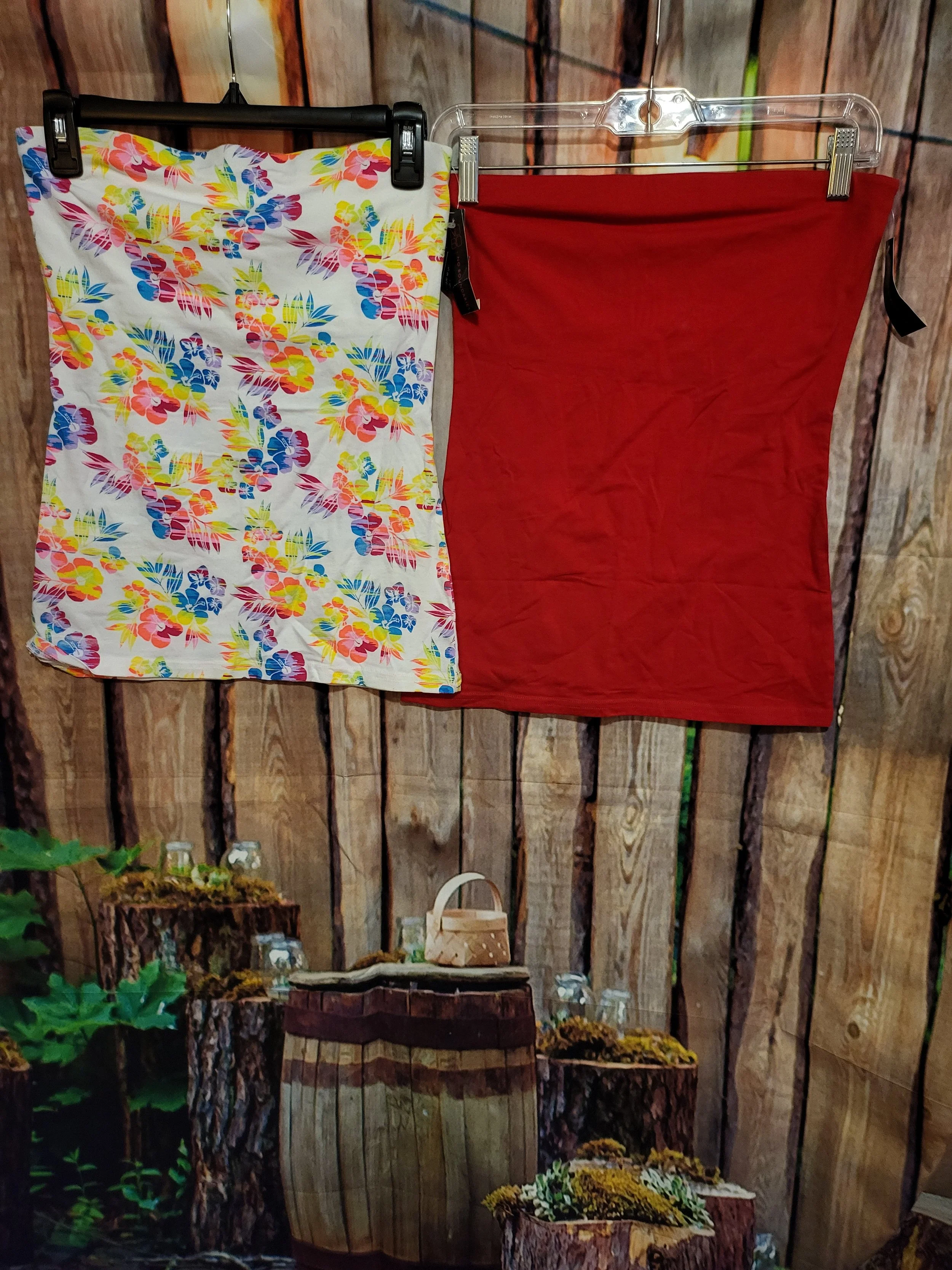 Brand New Womens Halter Tops Set of 2- Med