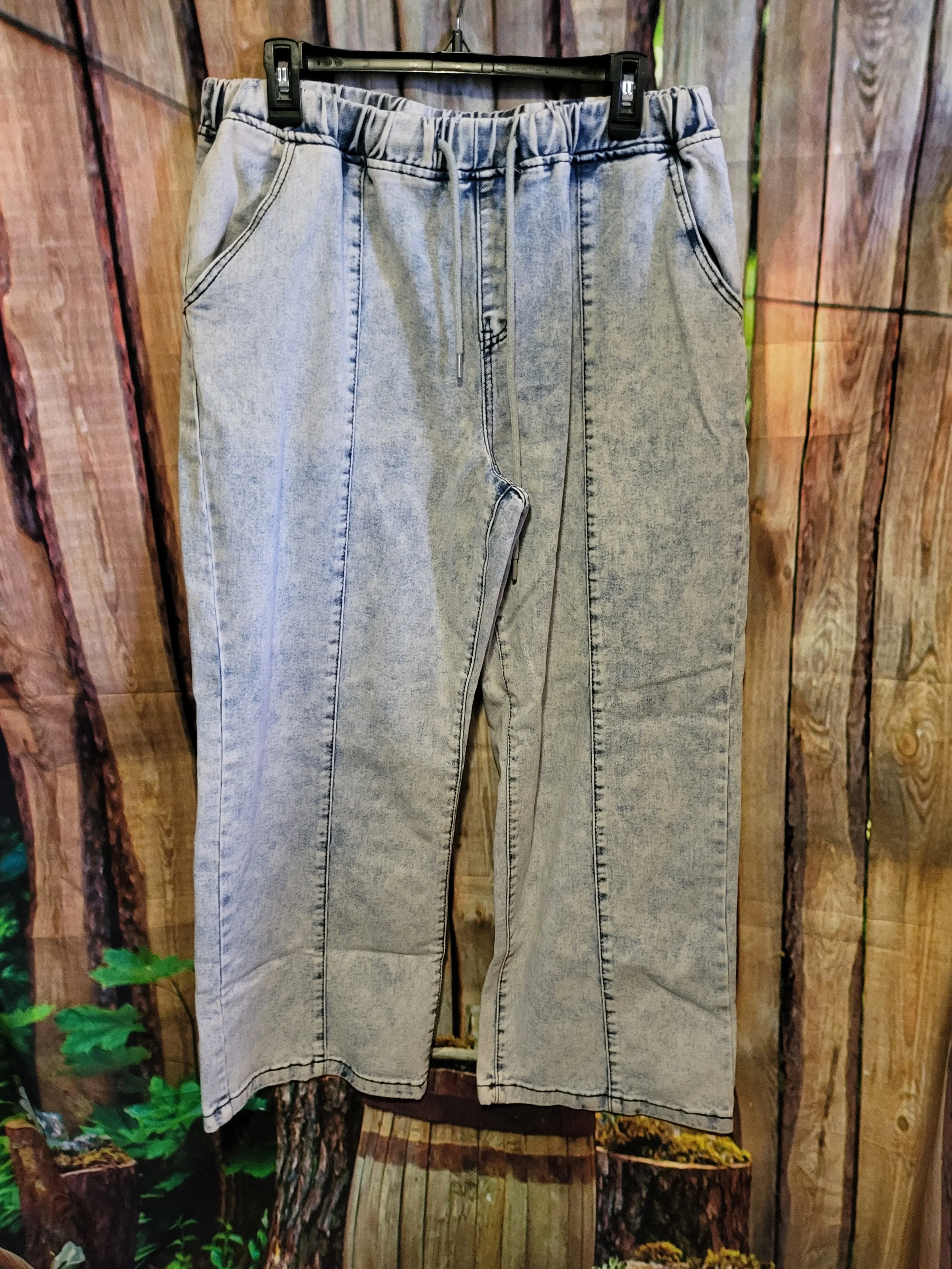 Womens Wide Leg Stonewash Jeans- 2XL