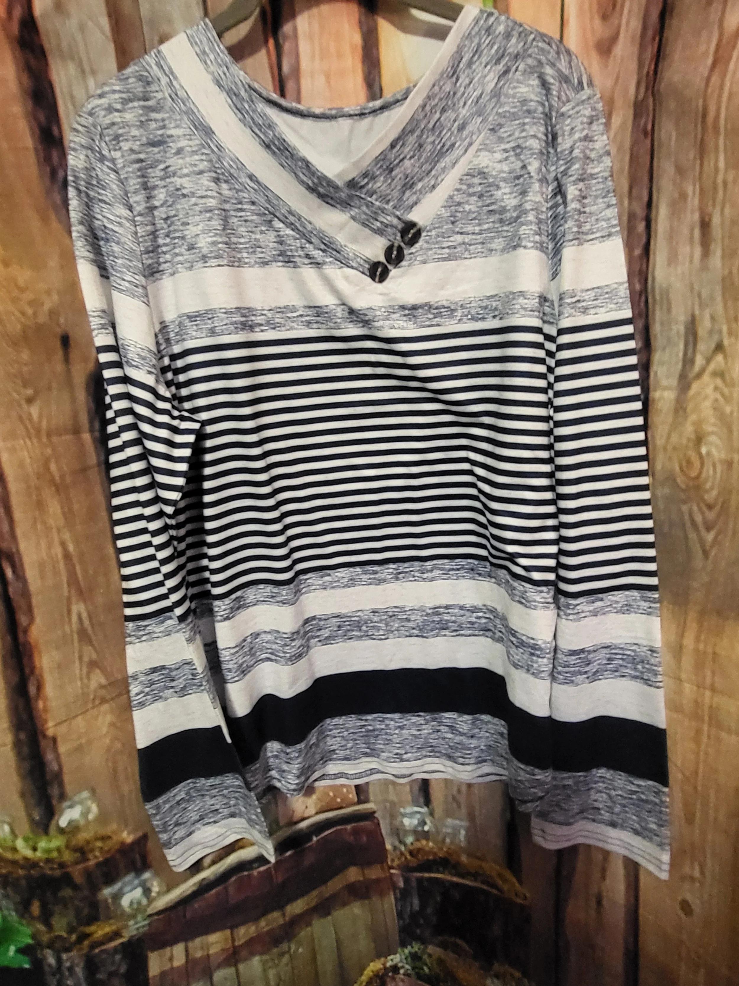 Brand New Womens Long Sleeve Shirt- XXL
