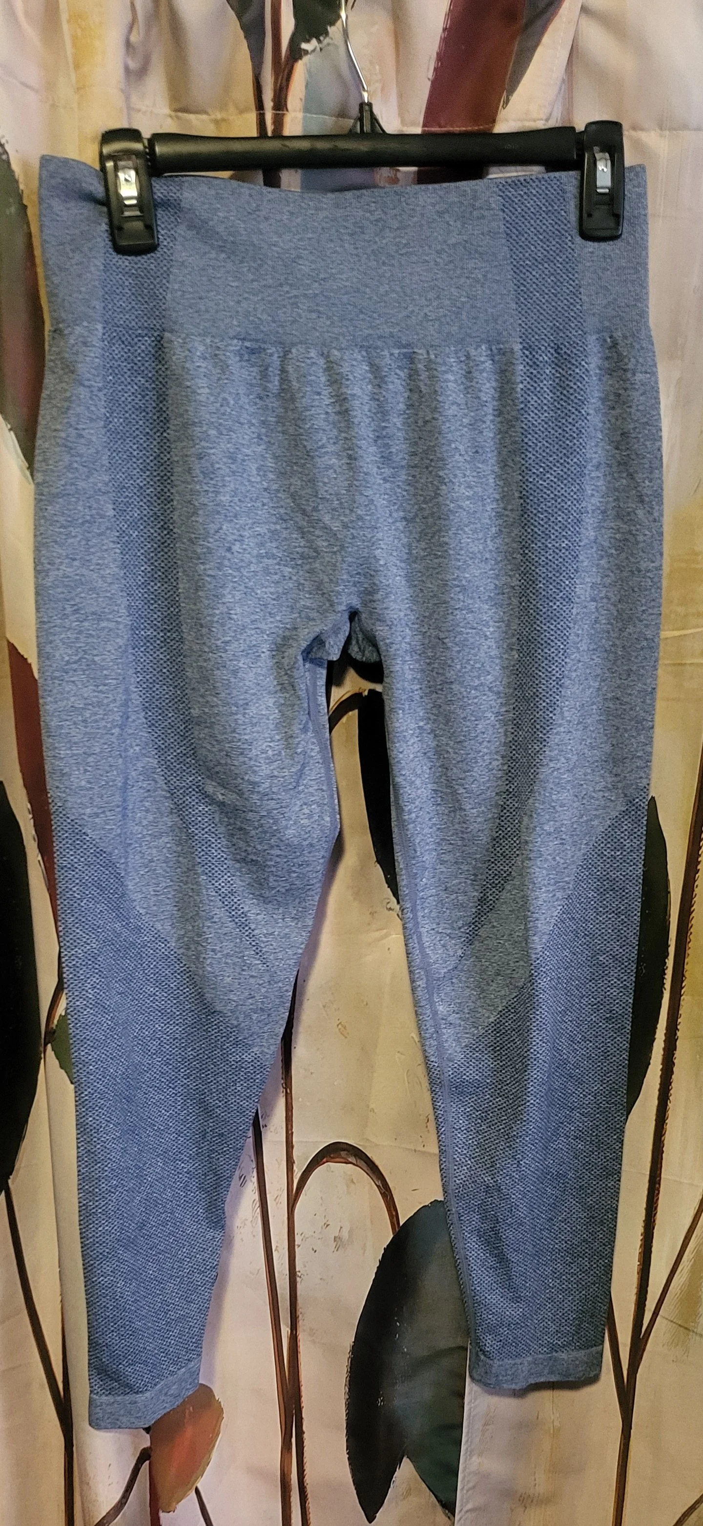Womens Leggings- L