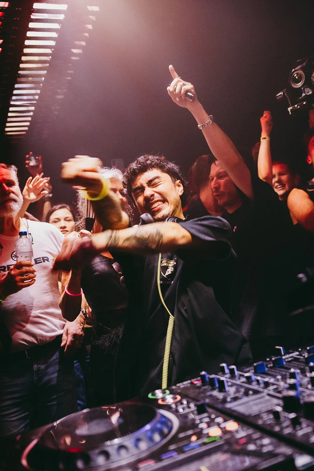 20251025_INTERCELL_TRIBE_JESSEWENSING_135 3.jpg