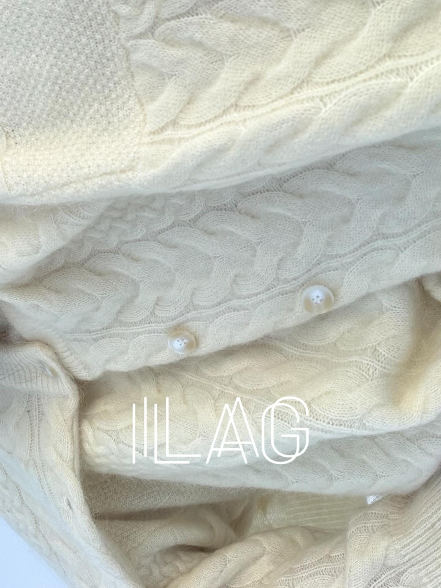 ILAG er et norsk merke vi elsker.
N&aring; kommer en limitert kolleksjon, kun hos oss.
Cardigan. Genser. Luer.

Lanseres i butikk onsdag.