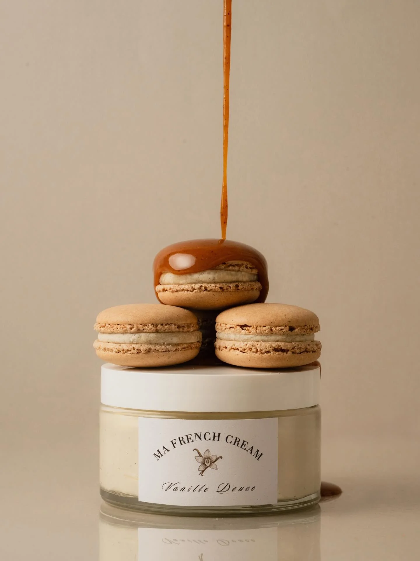 When skincare speaks the language of indulgence. Product storytelling by Stevenson &amp; Co for Ma French Cream.

📷 : @salomerateau

#stevensonandco #brandstorytelling #productshoot #emotionalbranding #myfrenchcream