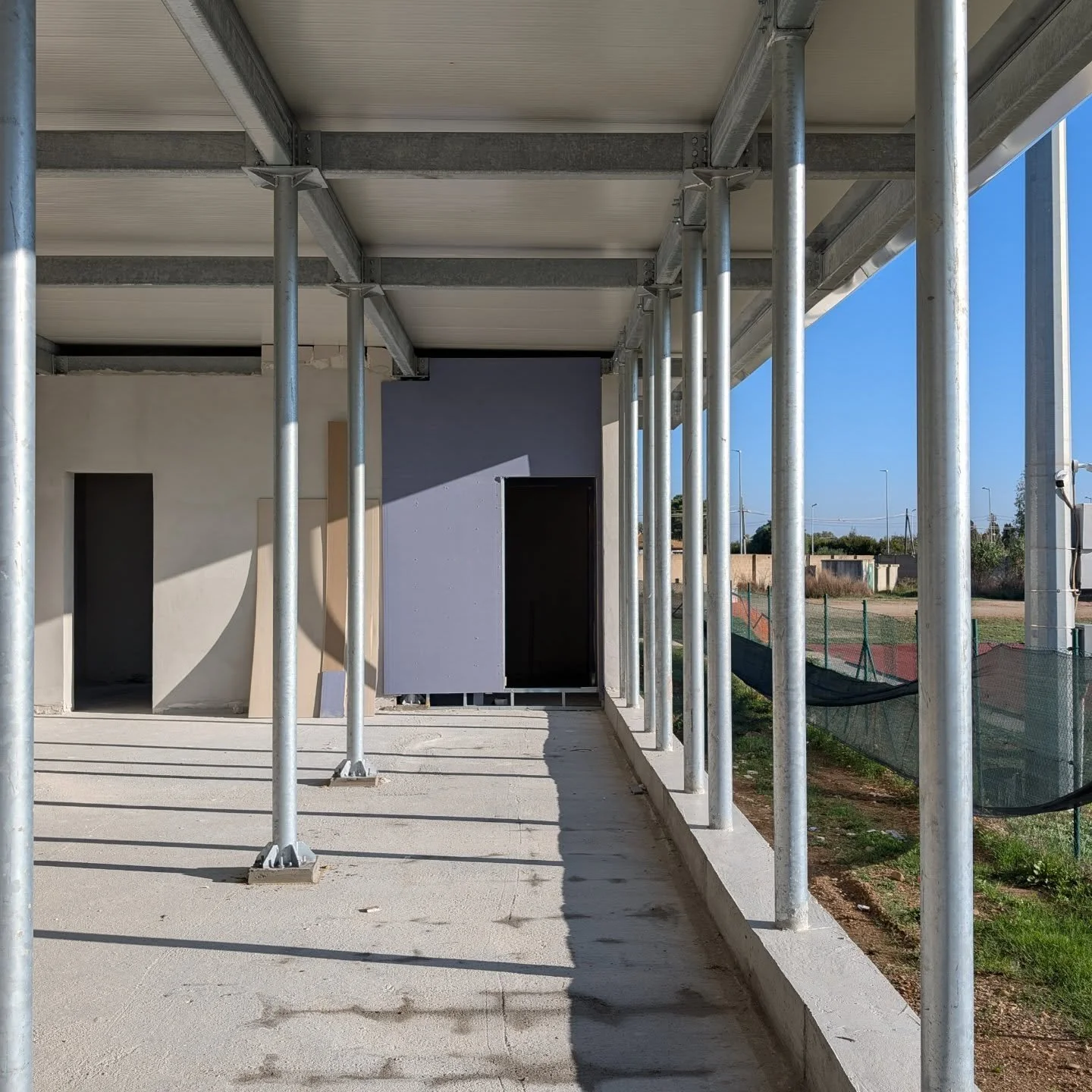 Uta &ndash; Polo sportivo di Bascus Argius
I lavori di riqualificazione proseguono...
Un nuovo passo avanti per restituire alla comunit&agrave; uno spazio moderno, efficiente e sostenibile, nell&rsquo;ambito dei progetti PNRR.

----

Works in progres