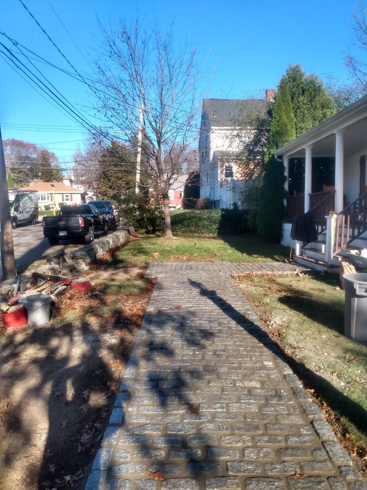 Top Quality Material for Stone and Brick Walkway.jpg