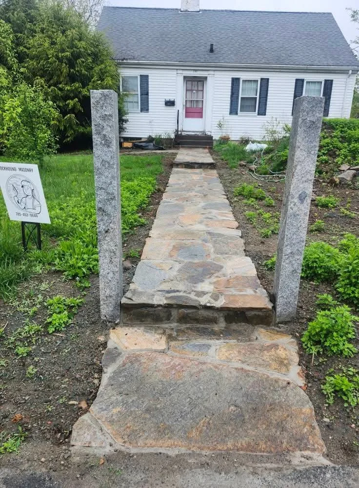 Outdoor Walkway.jpg
