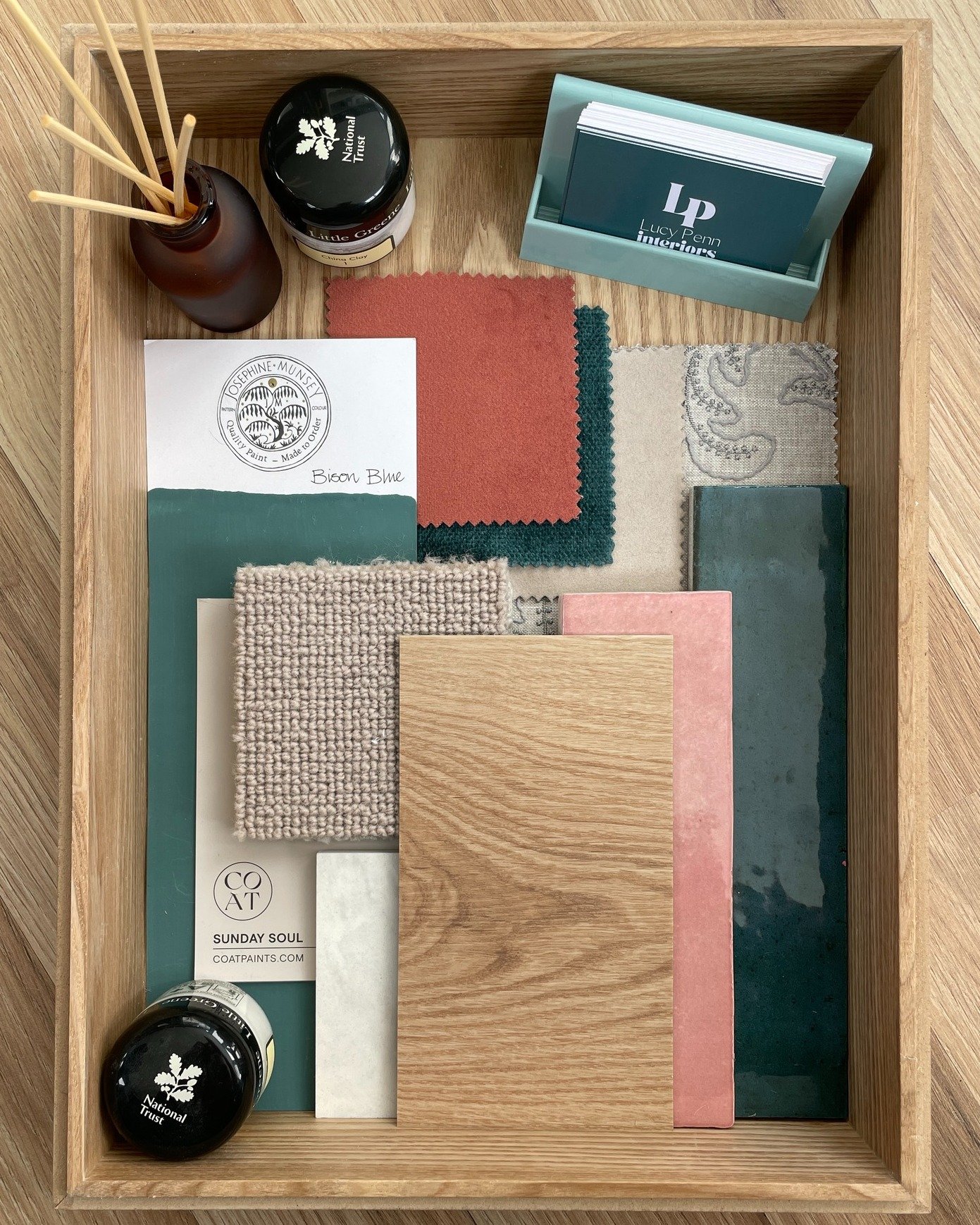 Hey there everyone! 👋

If you're dreaming of a home that feels calm, joyful, and truly reflects you, but just can't seem to get started then perhaps I can help...

I&rsquo;m Lucy from Lucy Penn Interiors and I work with families and educators to cre