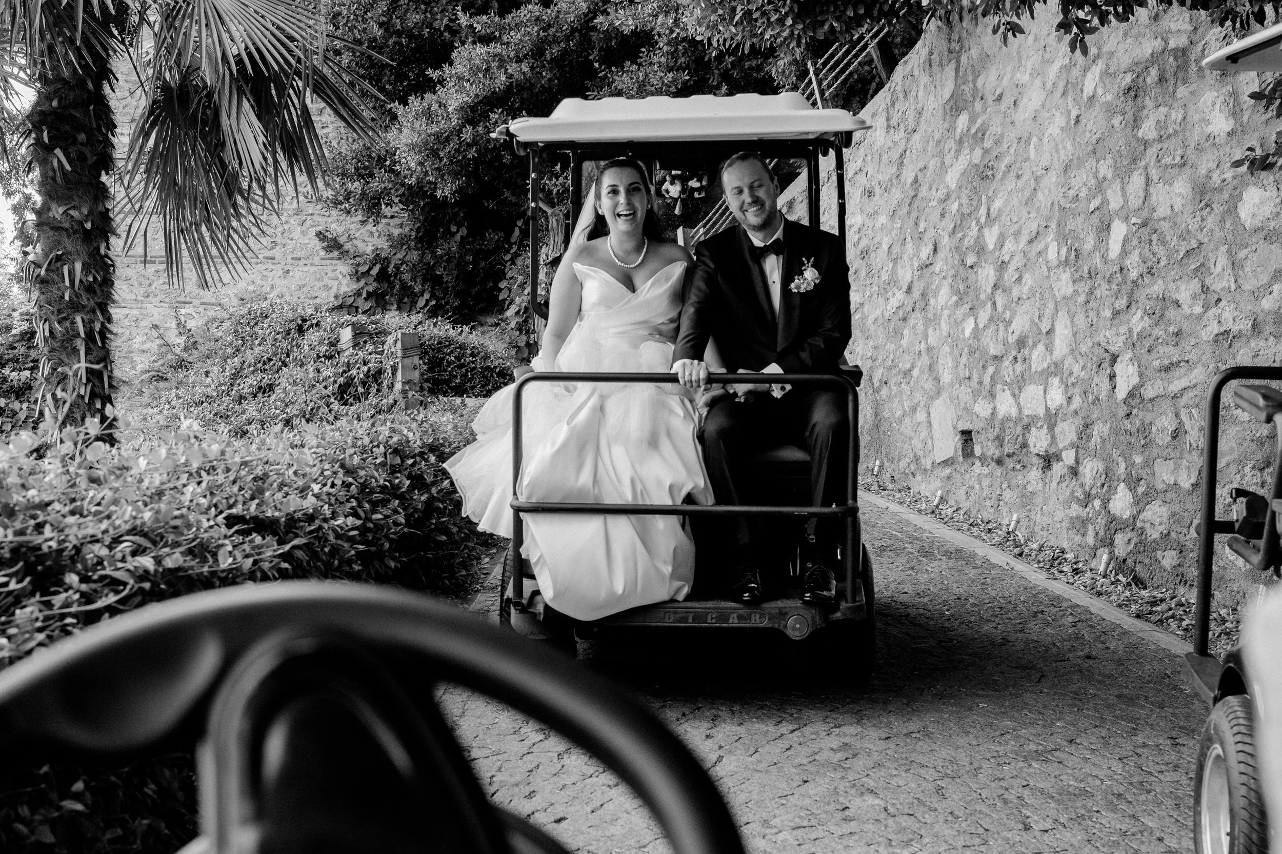 Every moment matters 🖤
.
.
.
#sixsenseswedding #twowedco #istanbulweddingphotographer